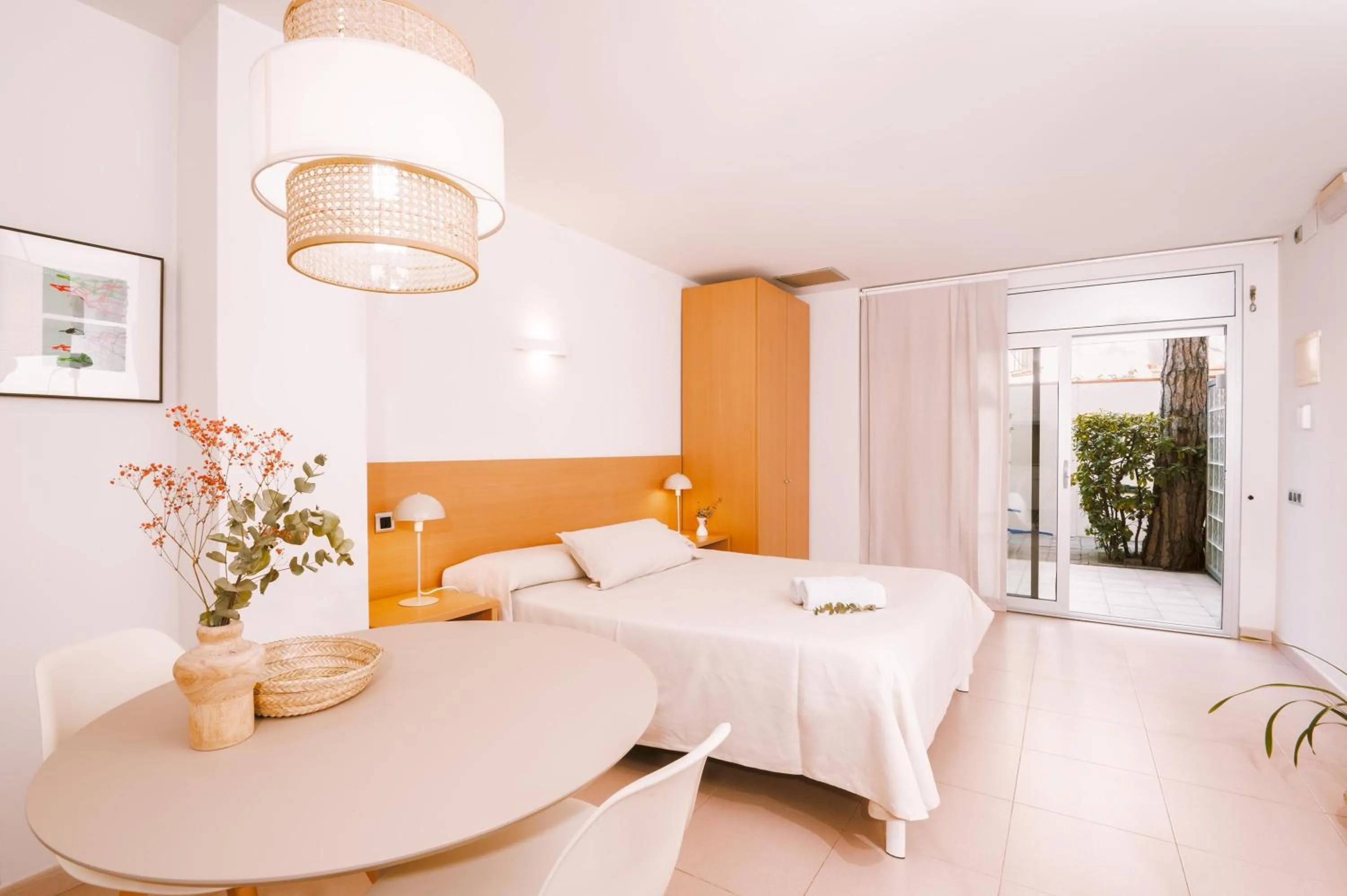 Bed in Apartamentos Porta Coeli