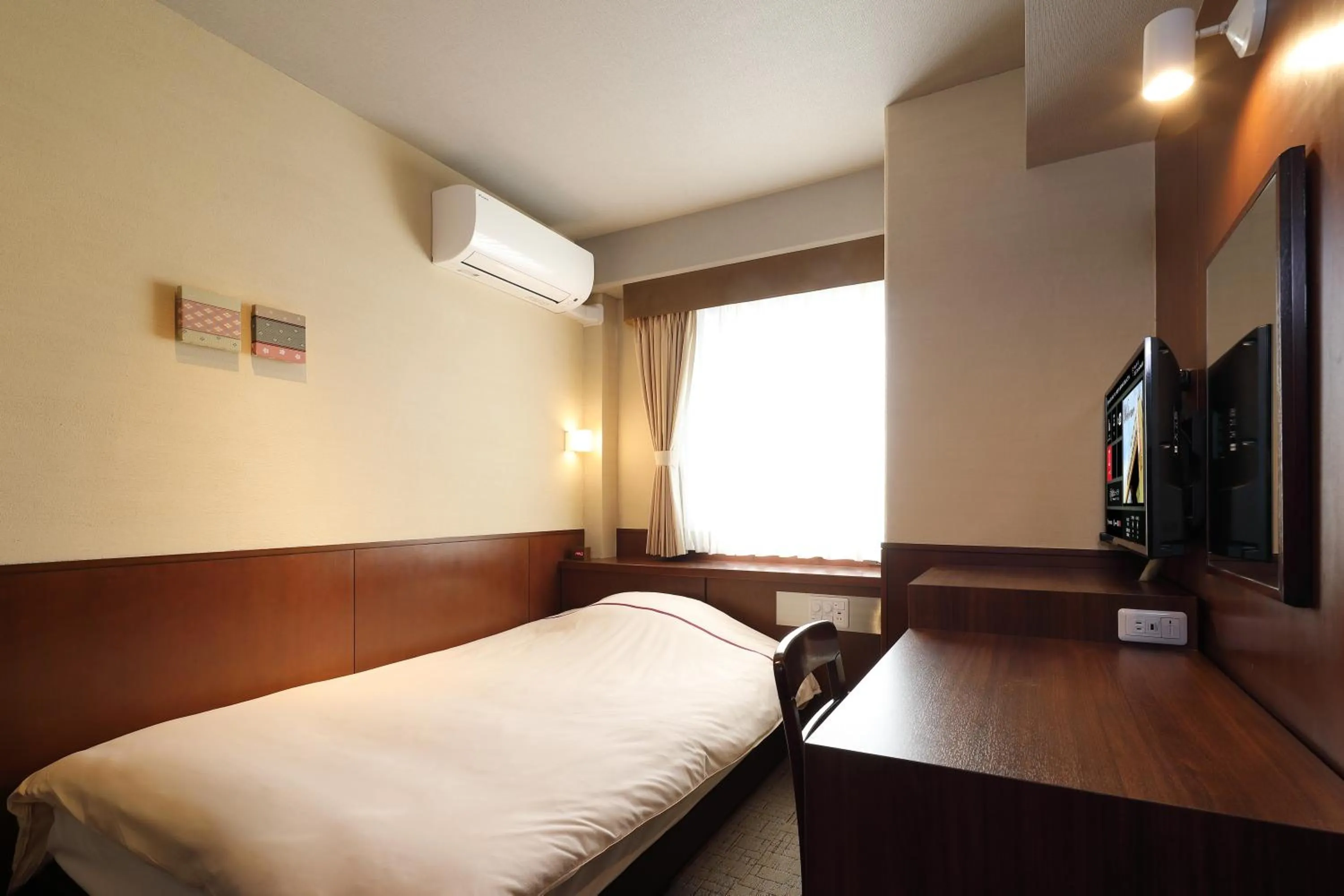 Bed in Okayama View Hotel