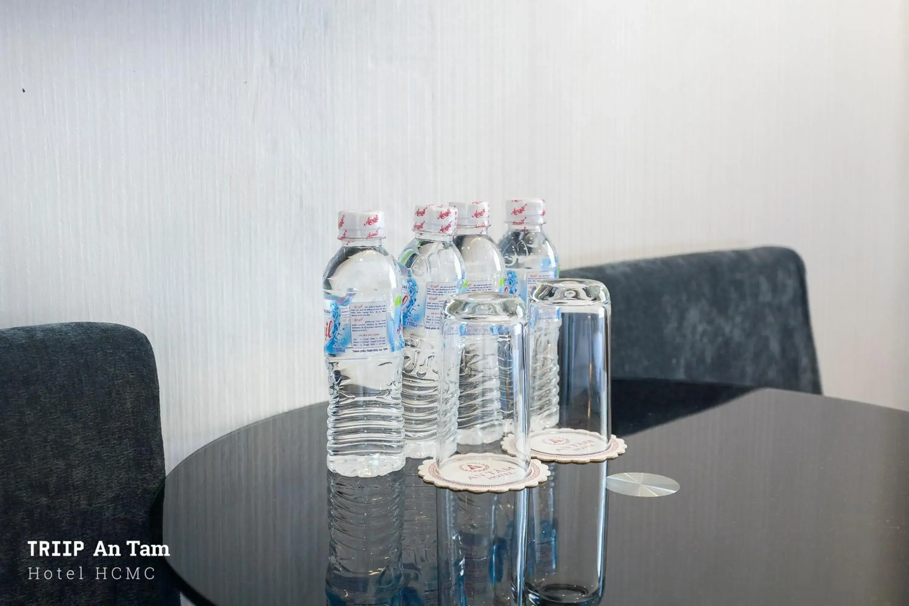 Food and drinks in Mays Hotel- Ben Thanh Food and drinks in Mays Hotel- Ben Thanh