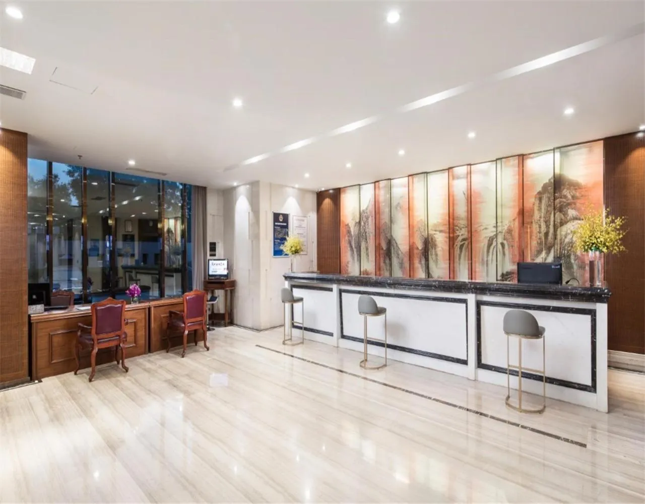 Lobby or reception in Ramada by Wyndham Beijing Airport