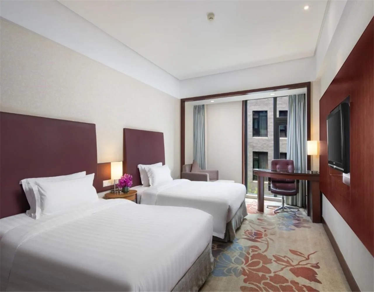 Bedroom, Bed in Ramada by Wyndham Beijing Airport