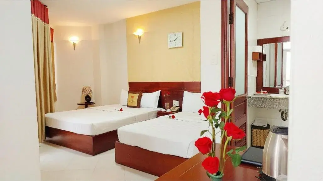 Bed in Kim Yen Hotel Bed in Kim Yen Hotel