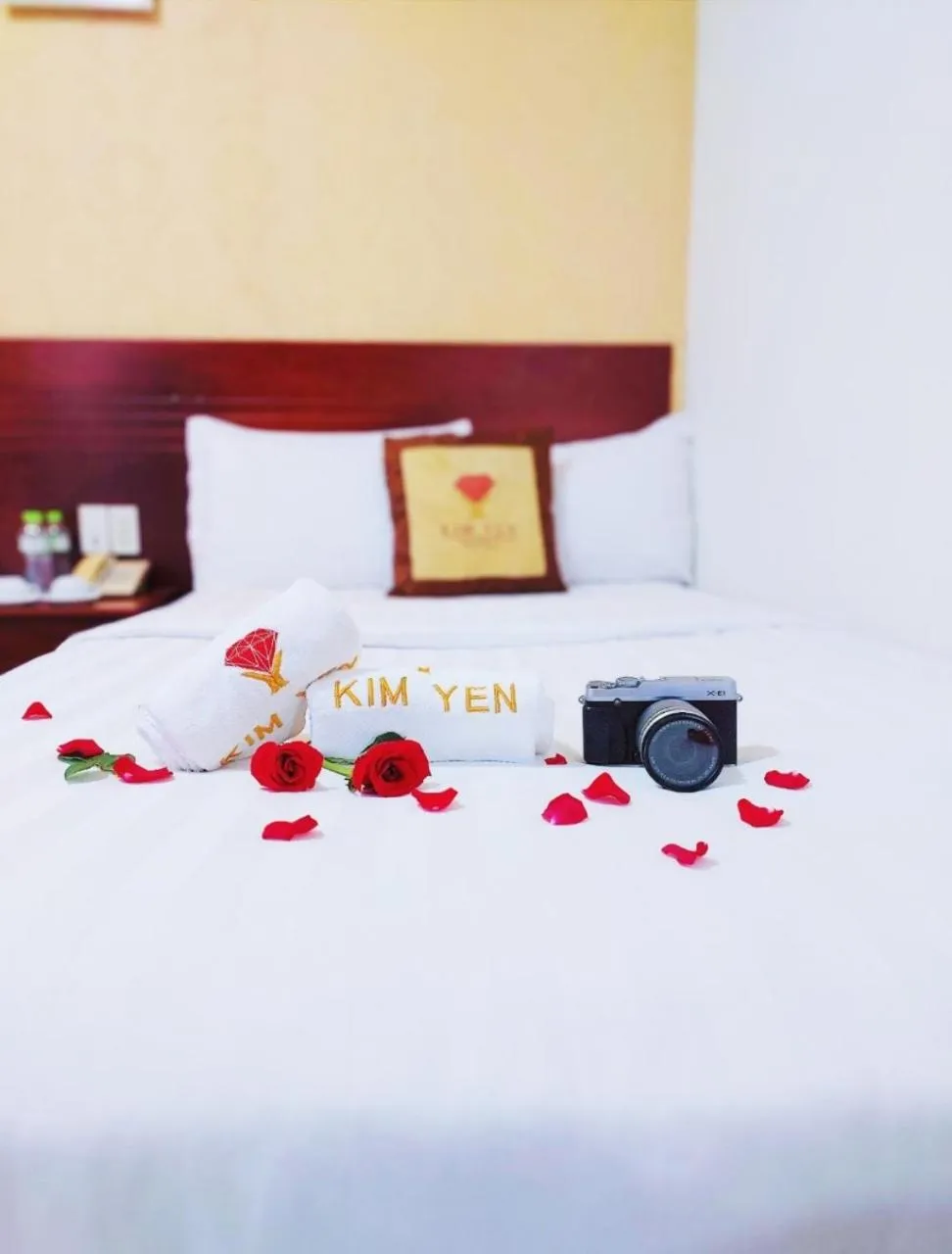 Bed in Kim Yen Hotel