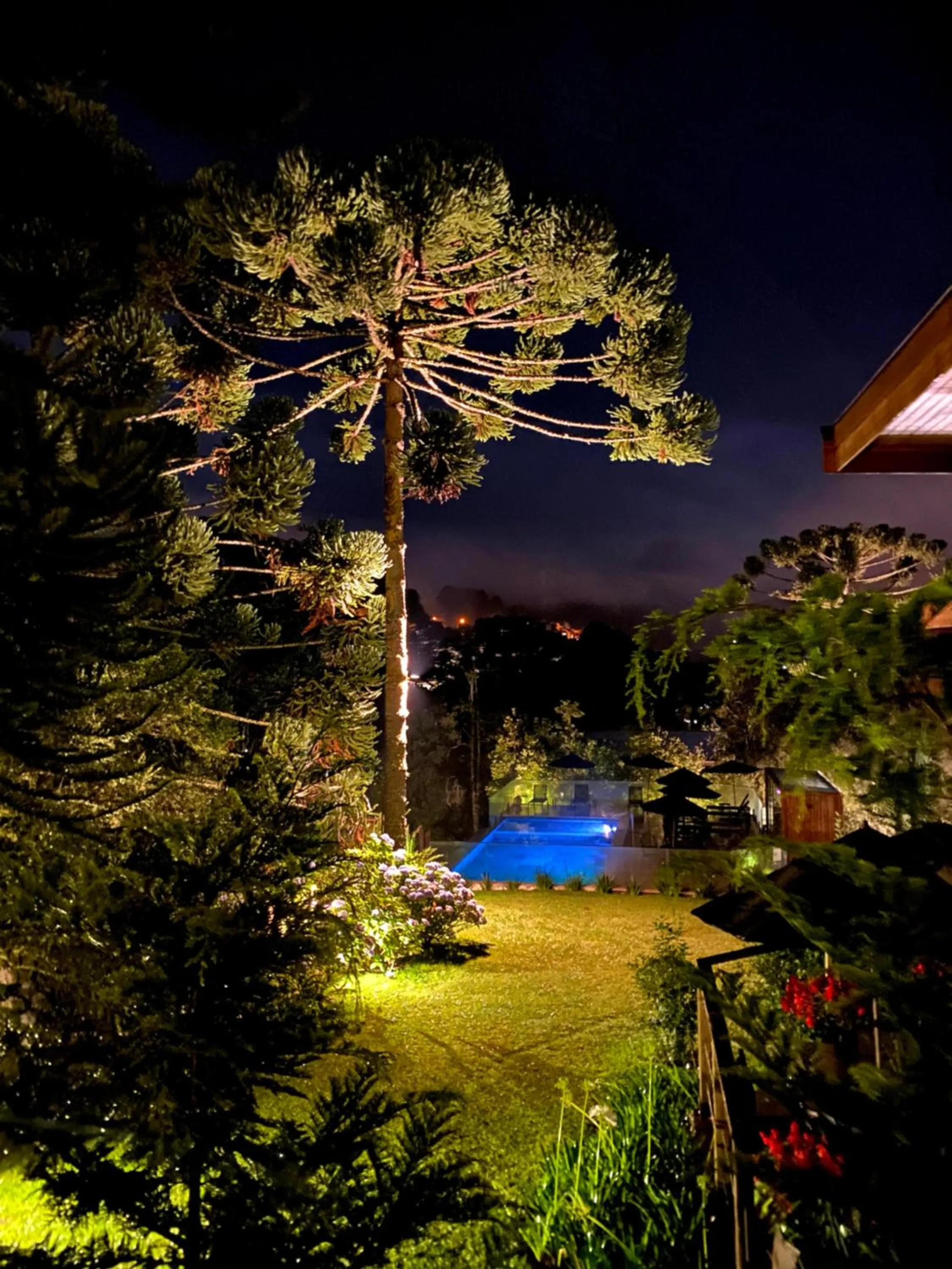 Pool view in Hotel Boutique QUEBRA-NOZ