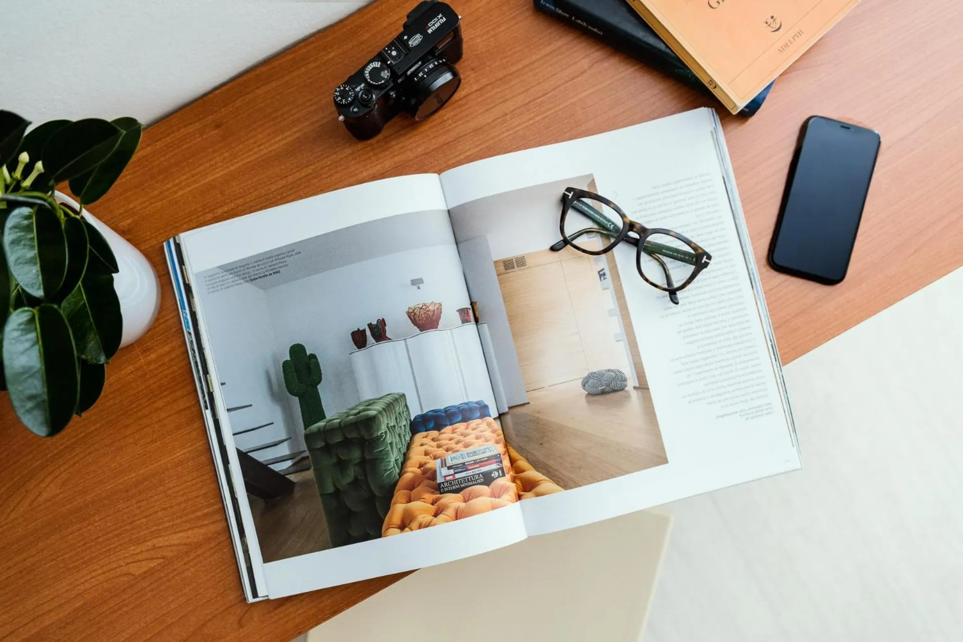 Decorative detail in Hotel Principe