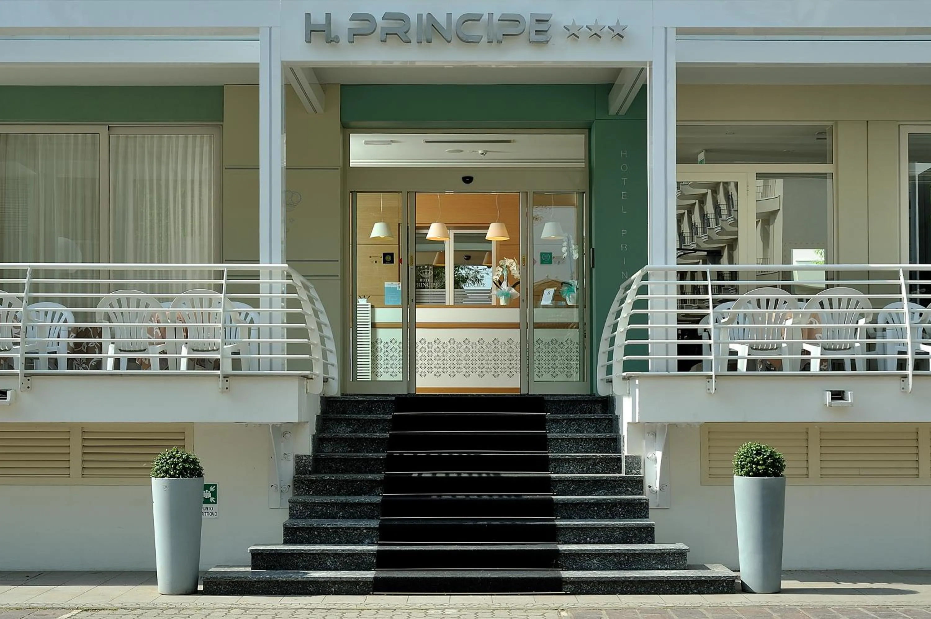Facade/entrance in Hotel Principe