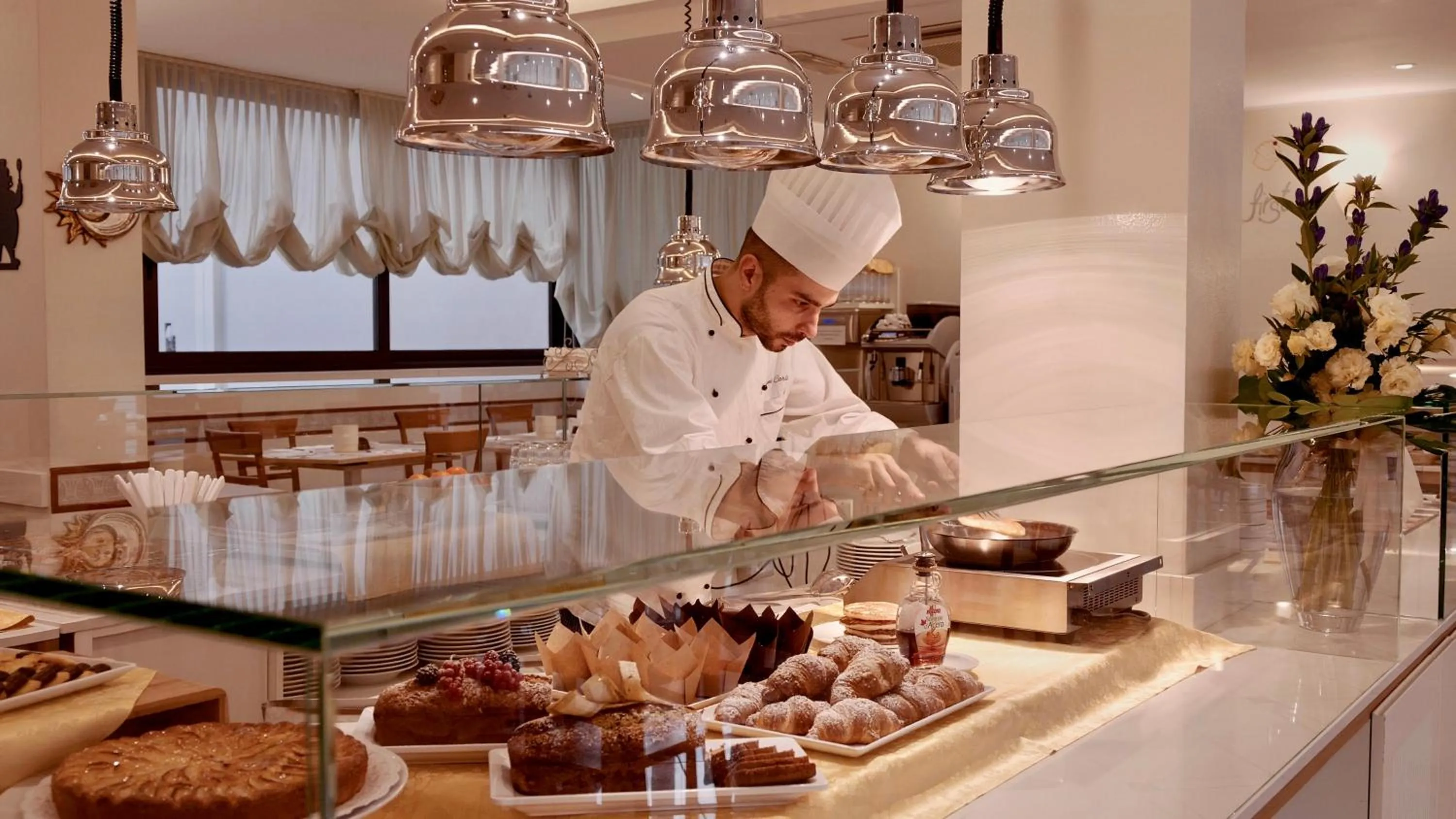 Breakfast in Hotel Principe