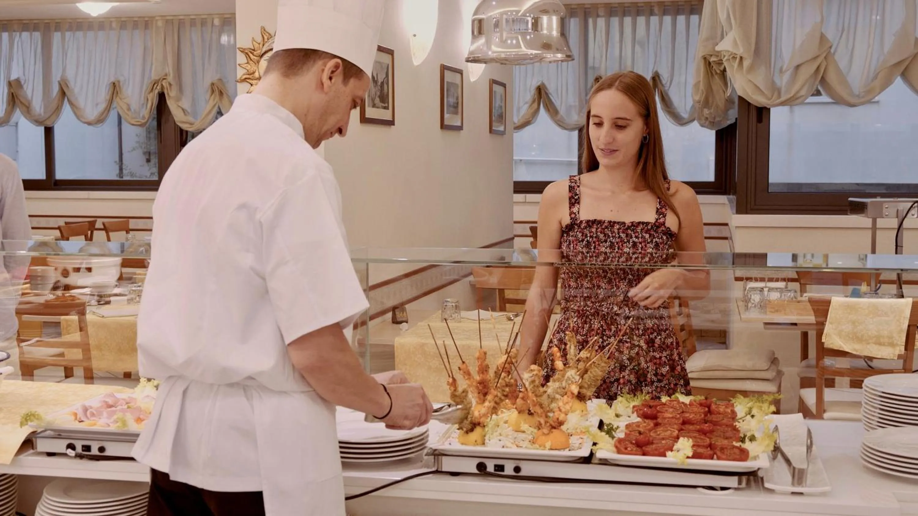 Restaurant/places to eat in Hotel Principe