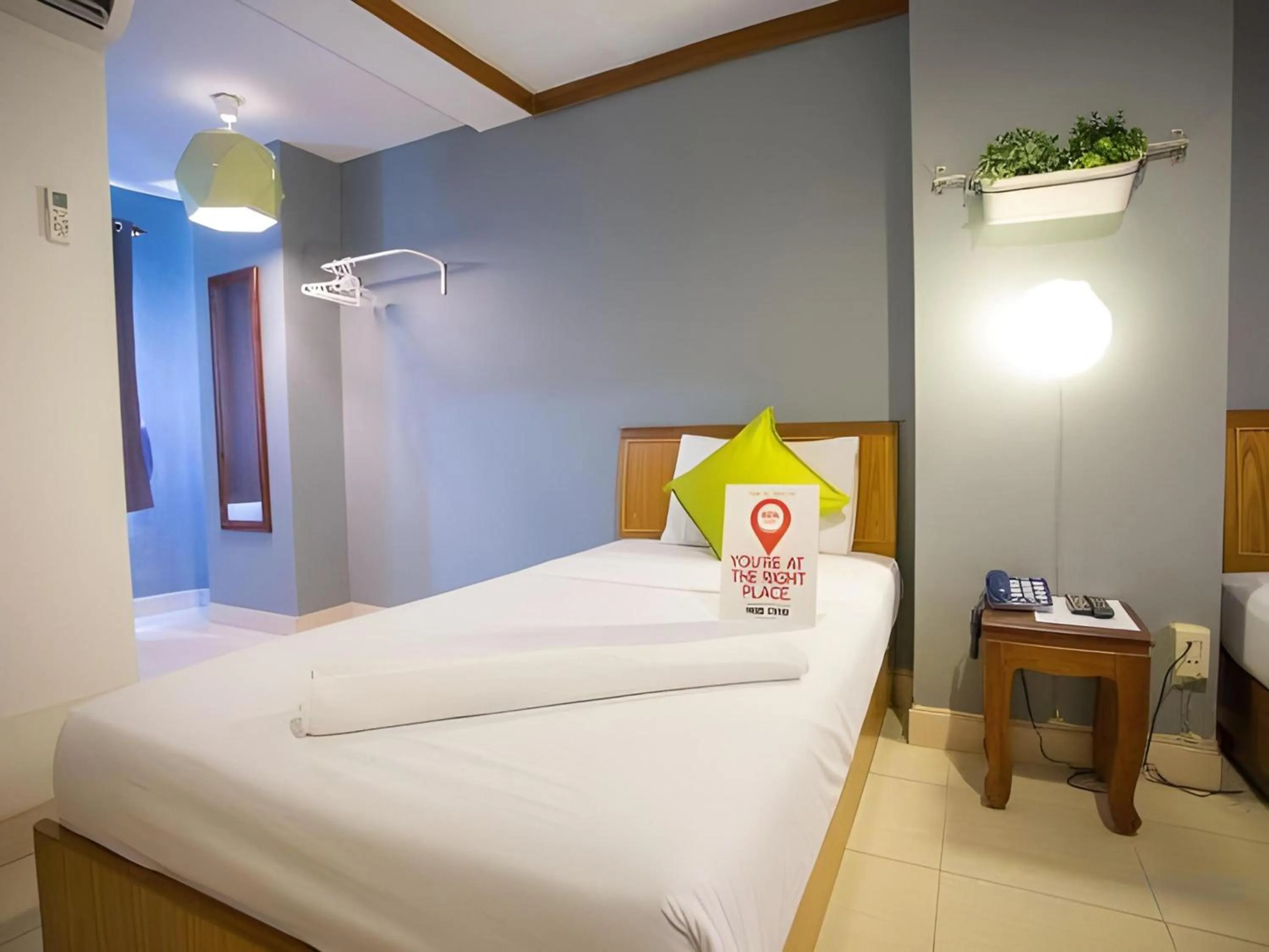 Bedroom, Bed in Collection O Howard Square Boutique Hotel