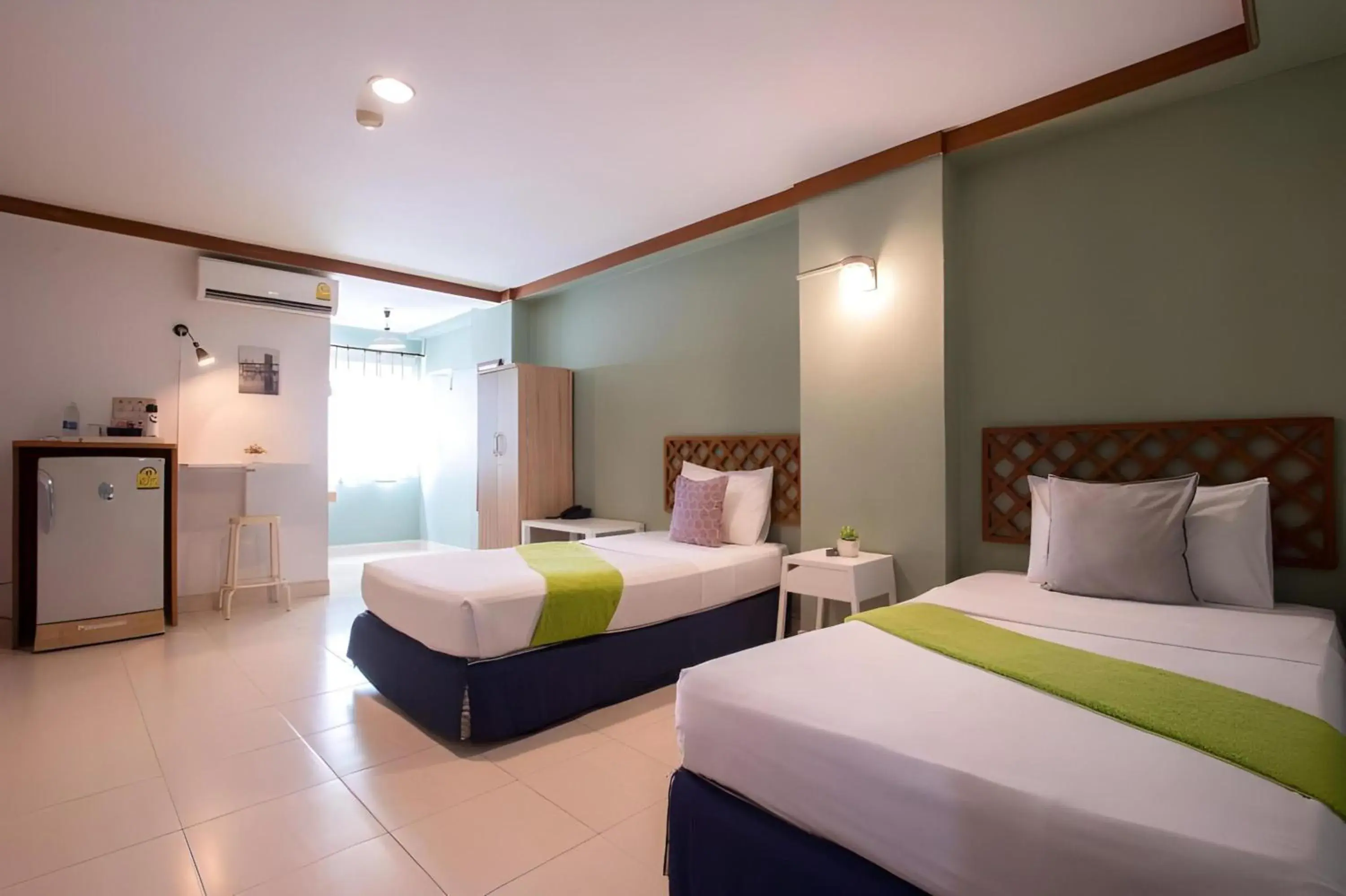 Bedroom, Bed in Collection O Howard Square Boutique Hotel Bedroom, Bed in Collection O Howard Square Boutique Hotel