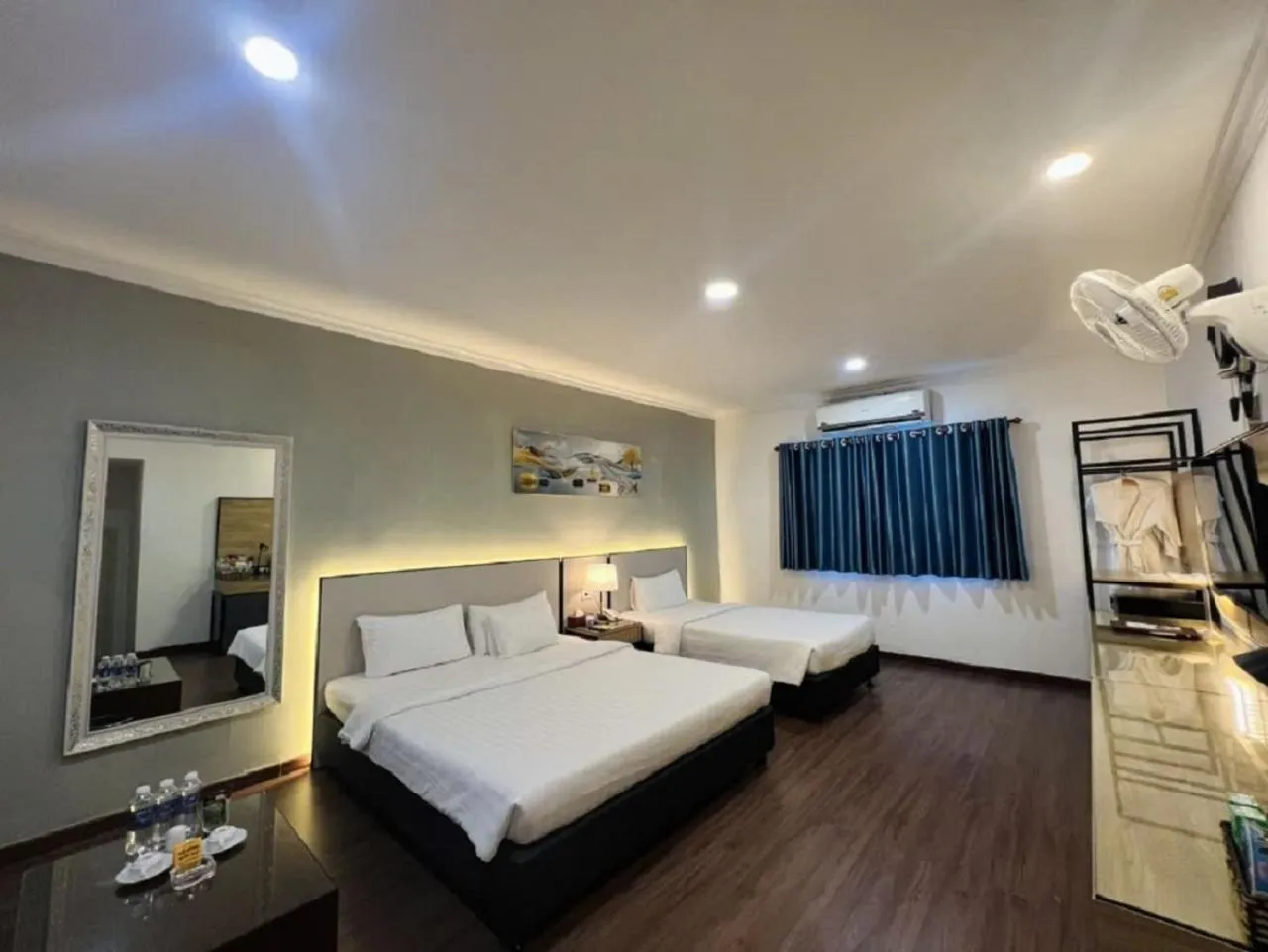 Bed in A25 Hotel - 35 Mạc Thị Bưởi