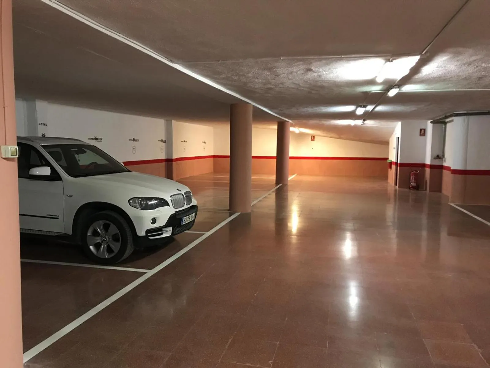 Other in HOTEL XAUEN en pleno centro con acceso autorizado y a 100m de la Catedral