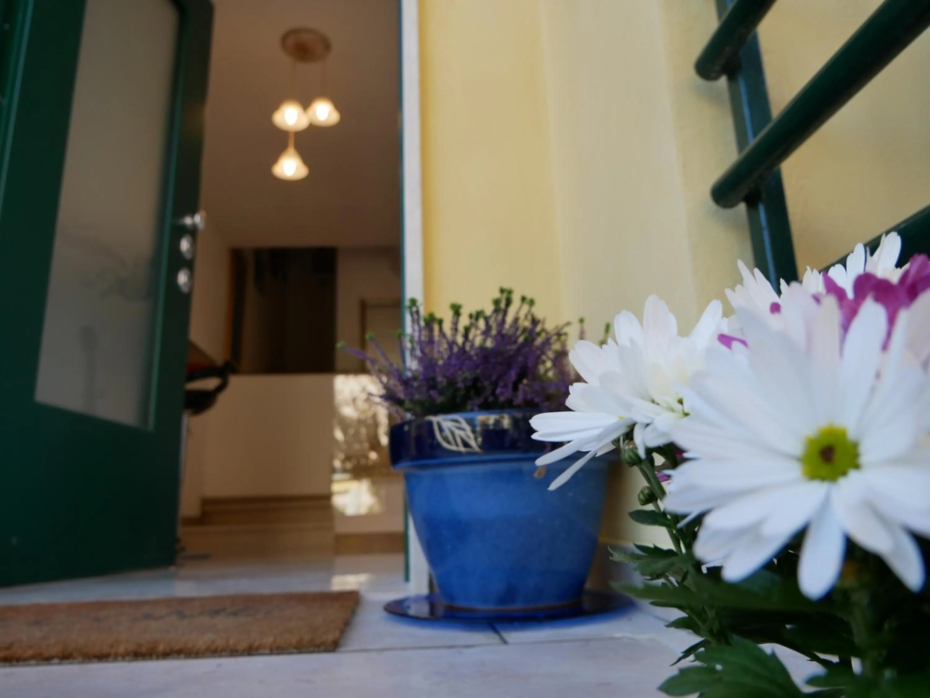 Facade/entrance in Donna Nicla B&B