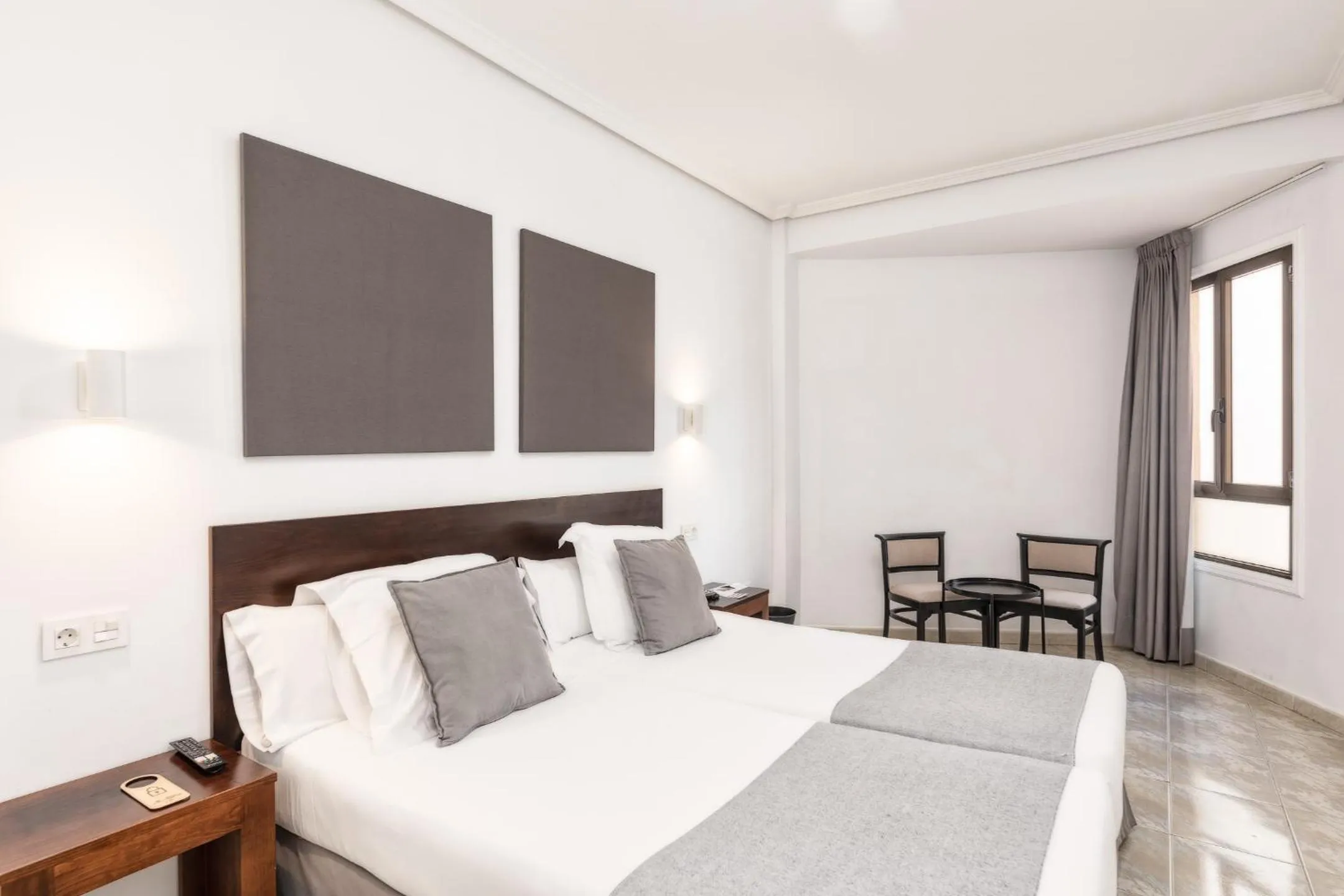 Photo of the whole room, Bed in Hotel Valle Aridane