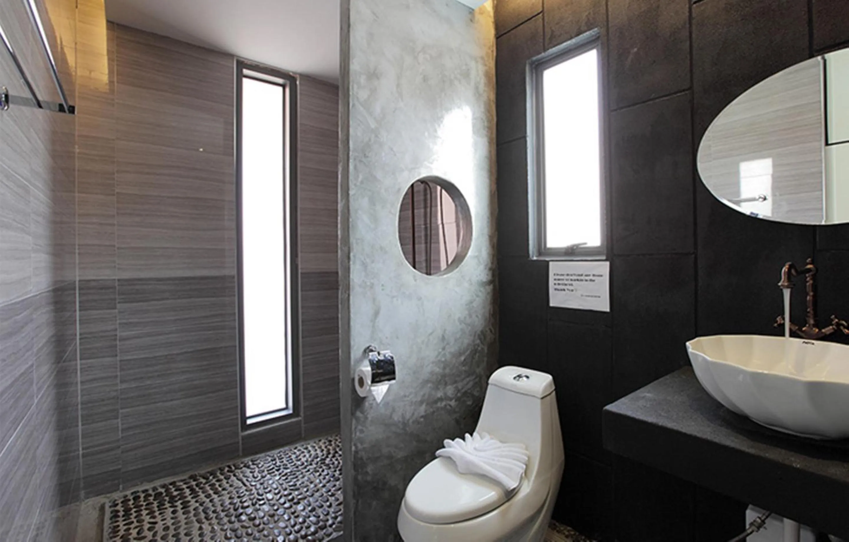 Bathroom in Surintra Boutique Resort