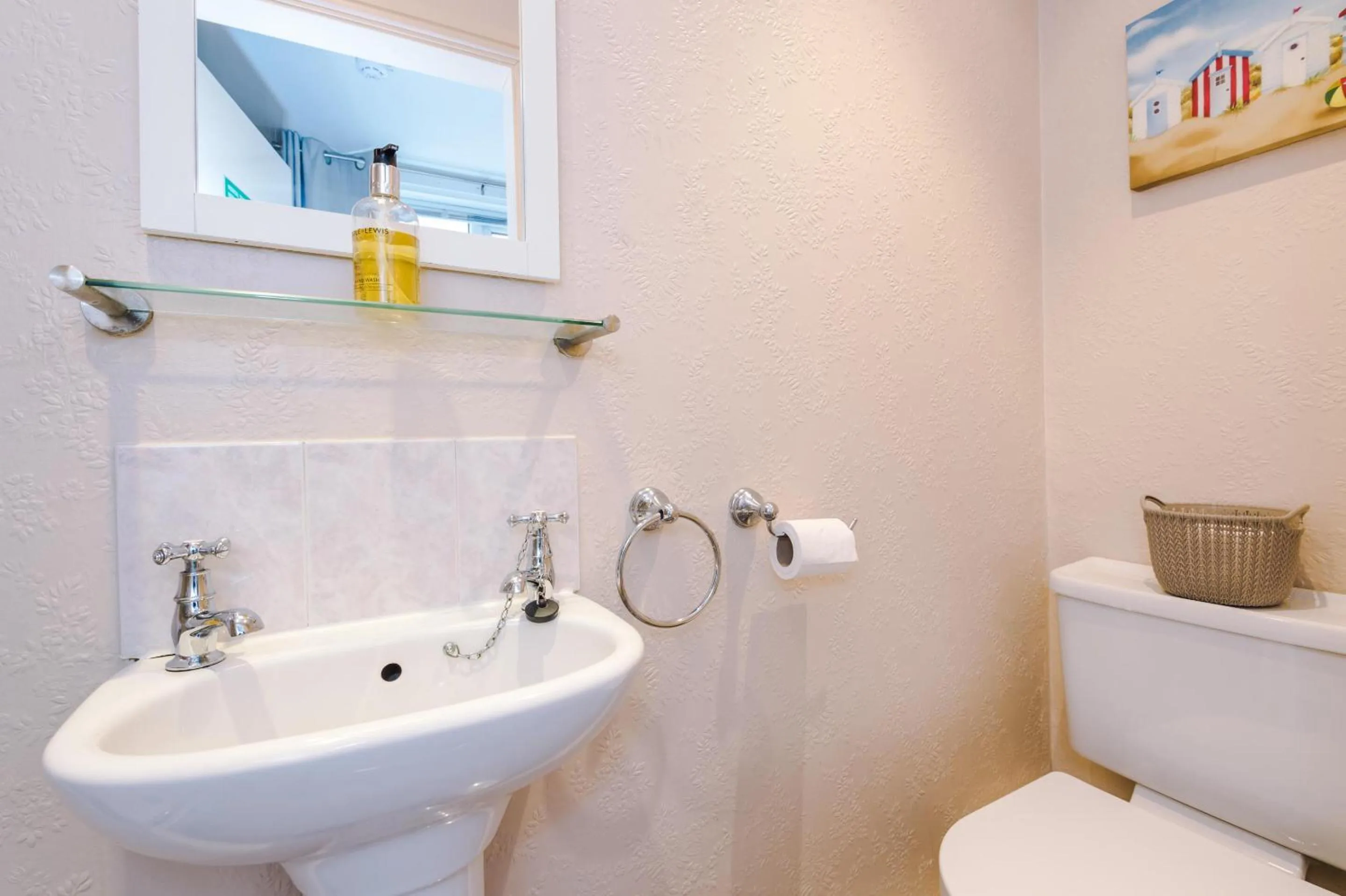 Bathroom in Holcombe Guest House