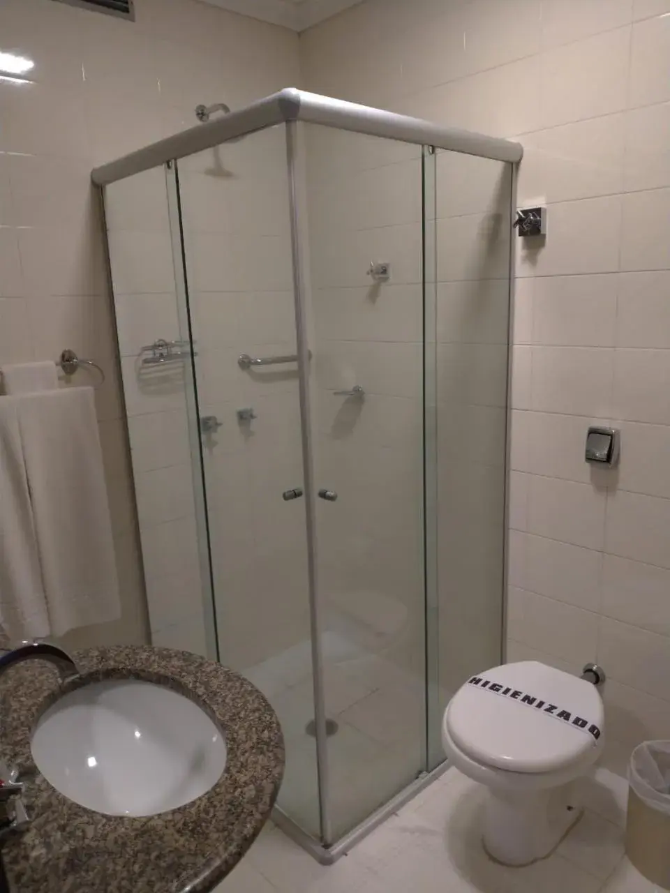 Bathroom in Premium Vila Velha Ponta Grossa Bathroom in Premium Vila Velha Ponta Grossa