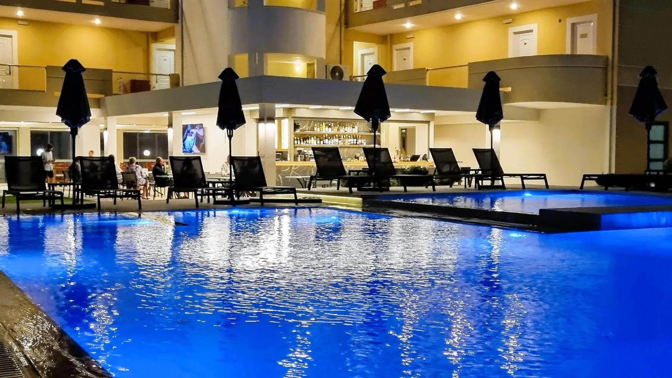 Property building in Sunny Bay Hotel Property building in Sunny Bay Hotel