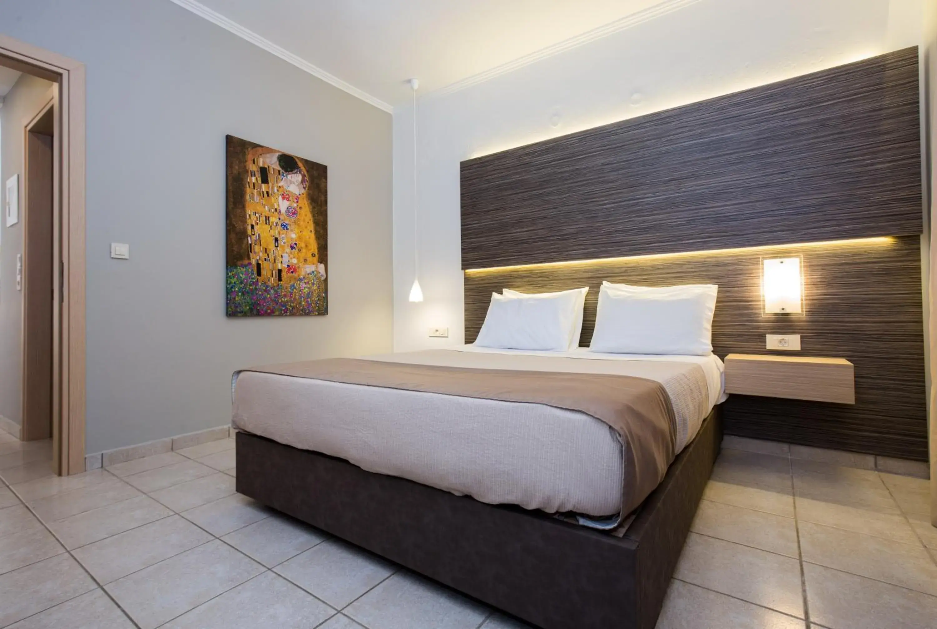 Bed in Sunny Bay Hotel Bed in Sunny Bay Hotel