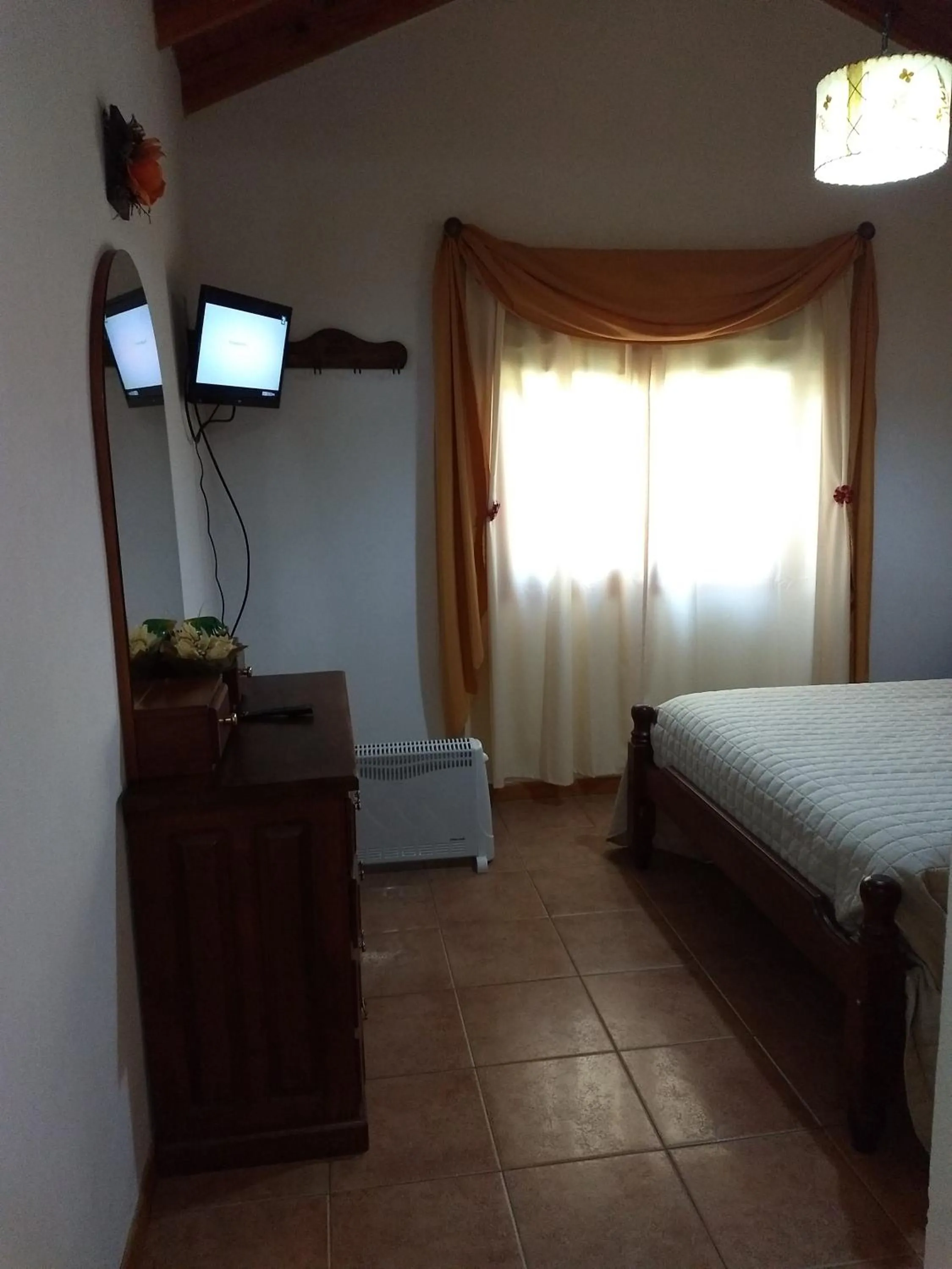 Bed in Ñande Roga