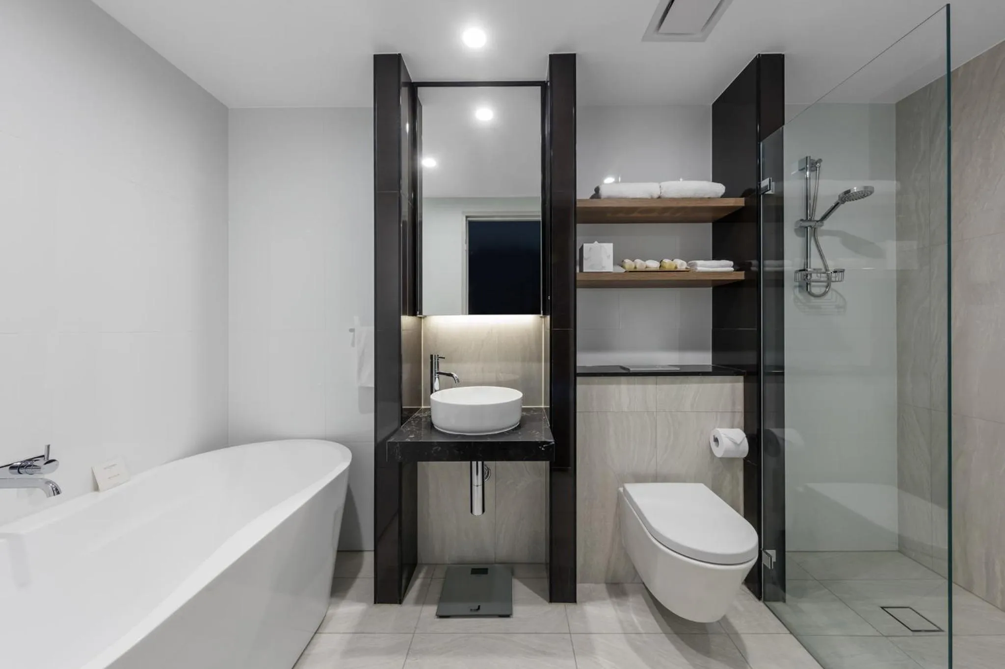 Bathroom in Meriton Suites Sussex Street, Sydney