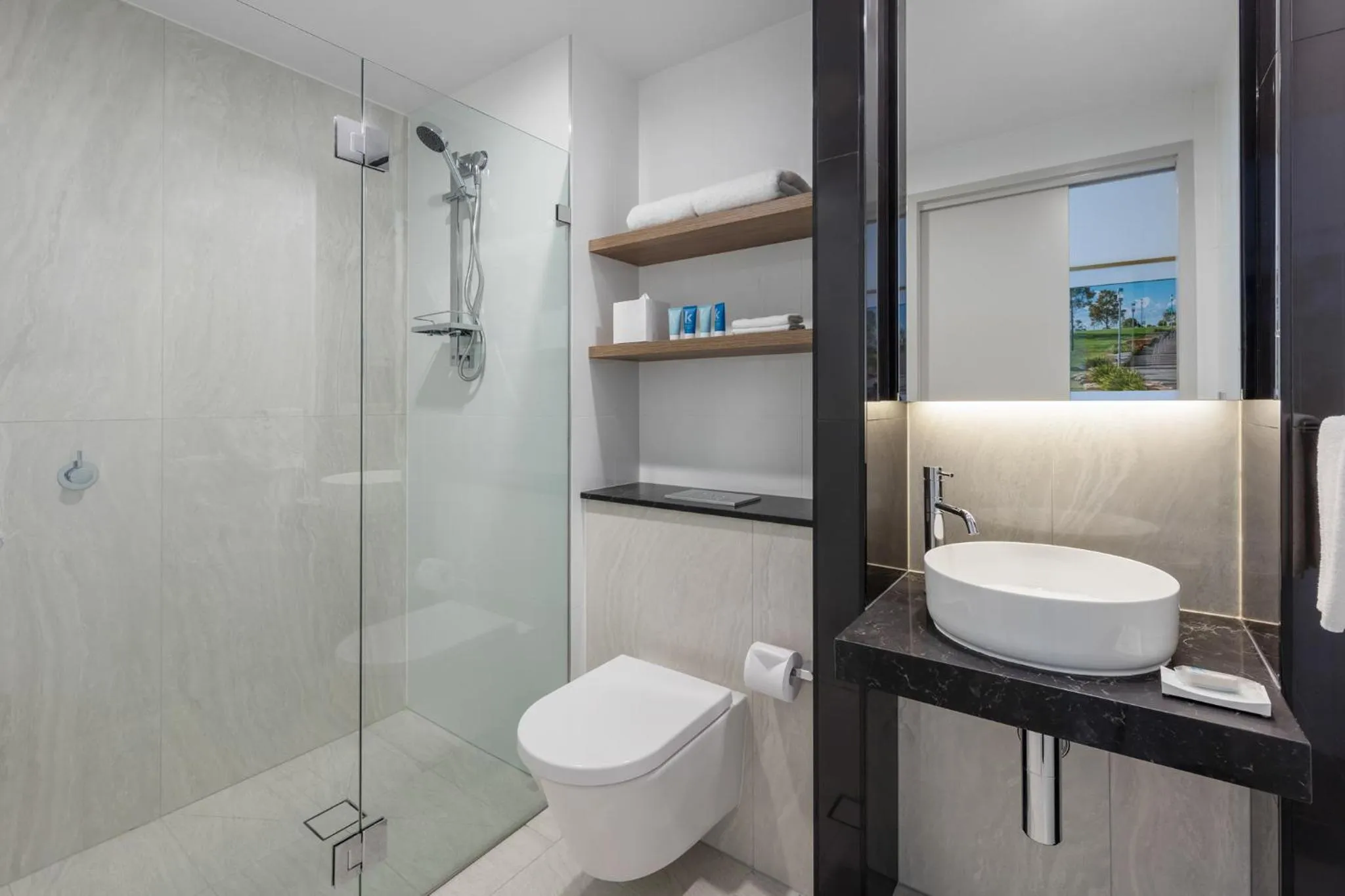 Bathroom in Meriton Suites Sussex Street, Sydney