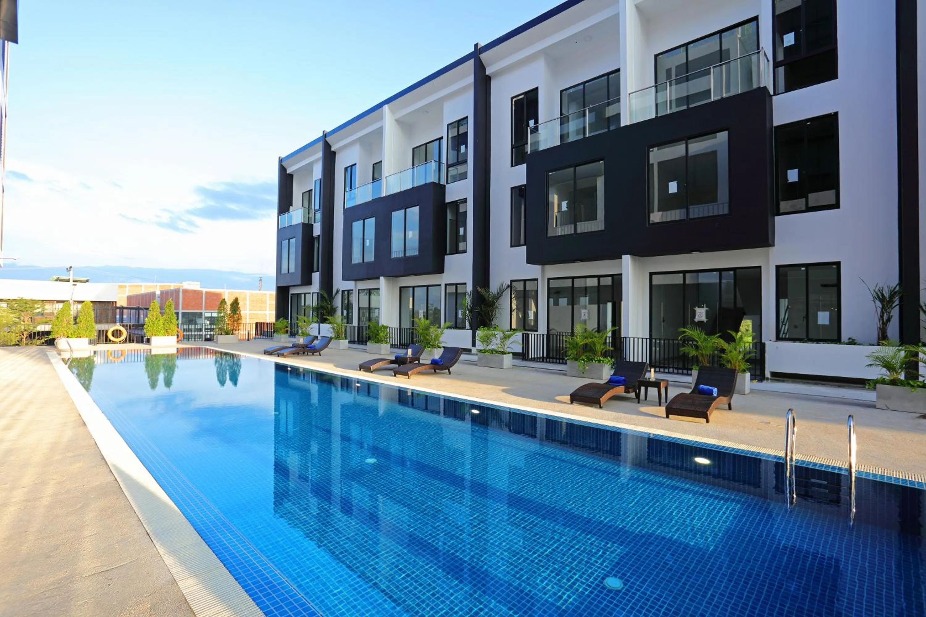 Patio in Eco Garden Residences