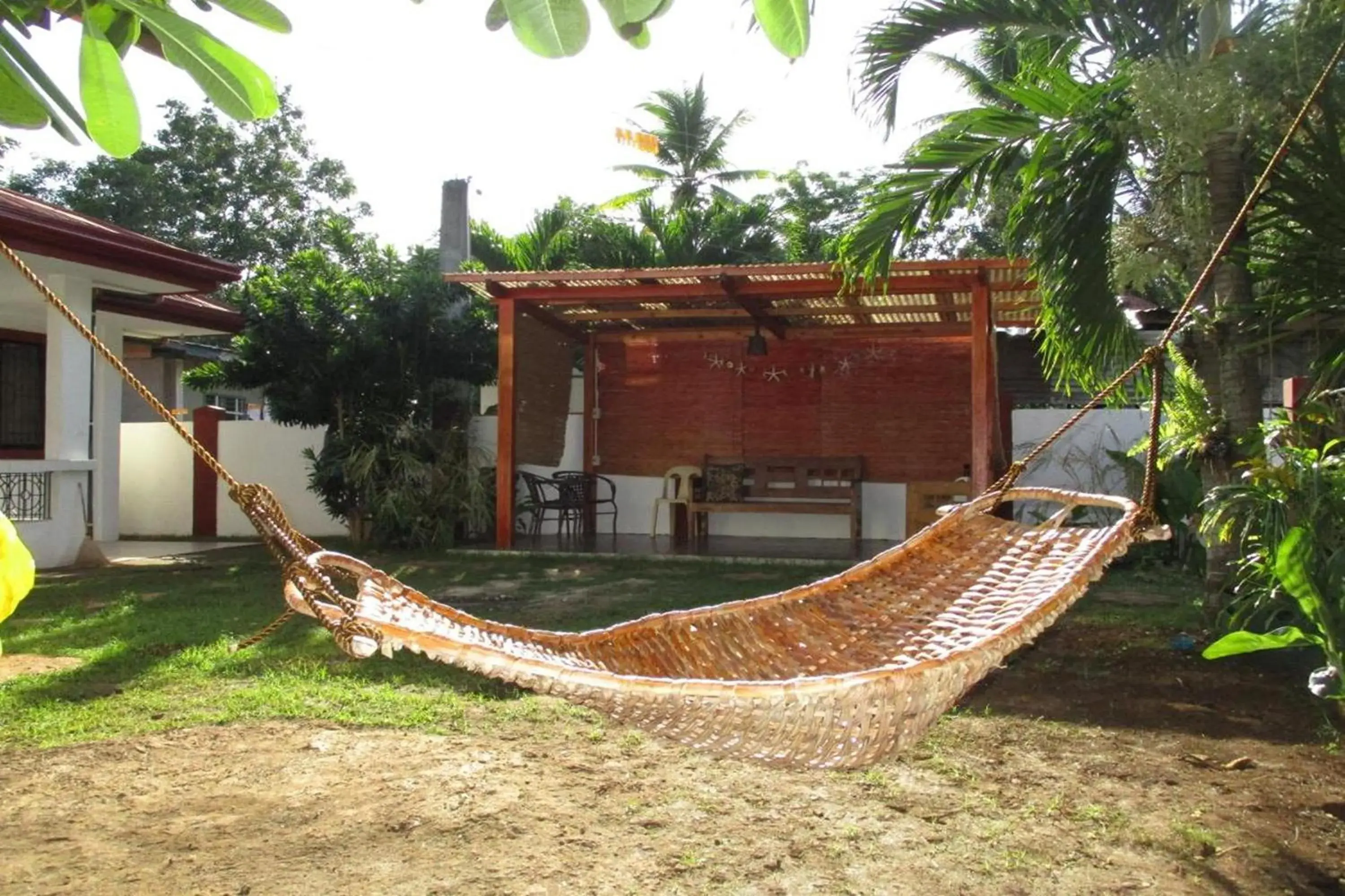 Property building in Intoy's Place Panglao near Beach Property building in Intoy's Place Panglao near Beach