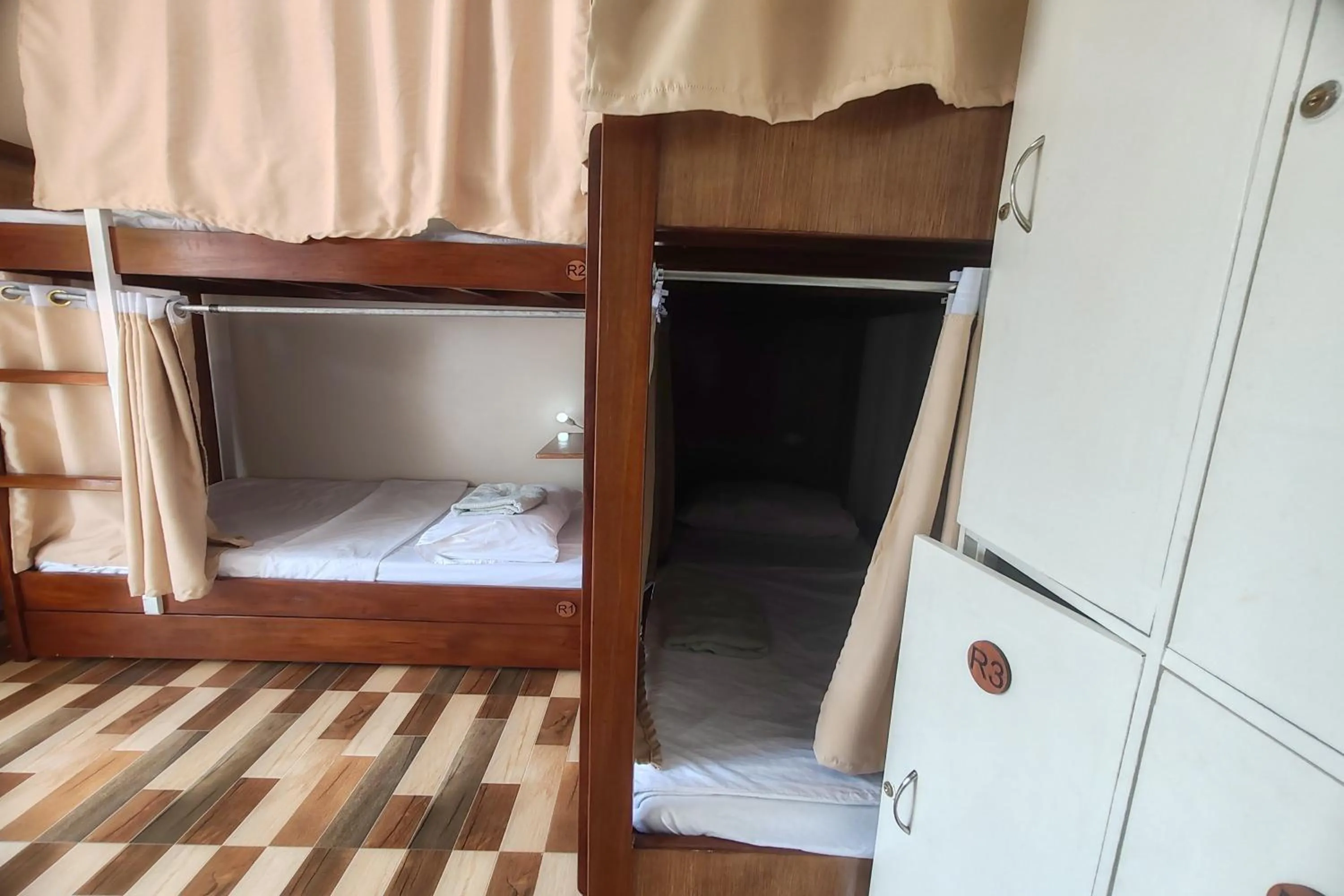 Bedroom, Bed in Intoy's Place Panglao near Beach