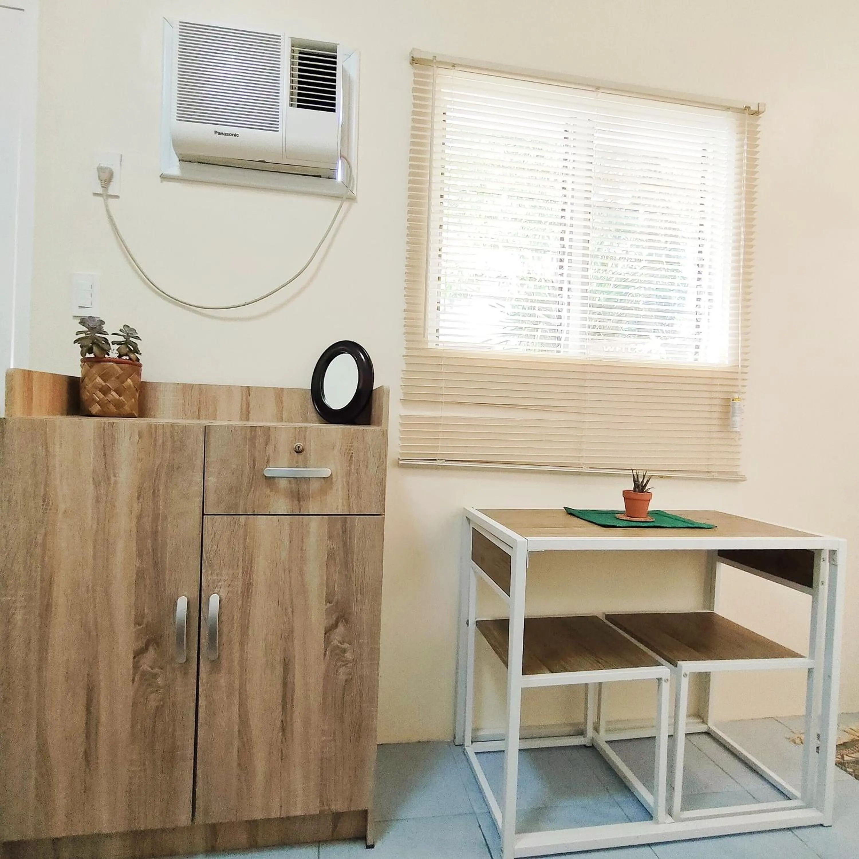 Bedroom in Intoy's Place Panglao near Beach