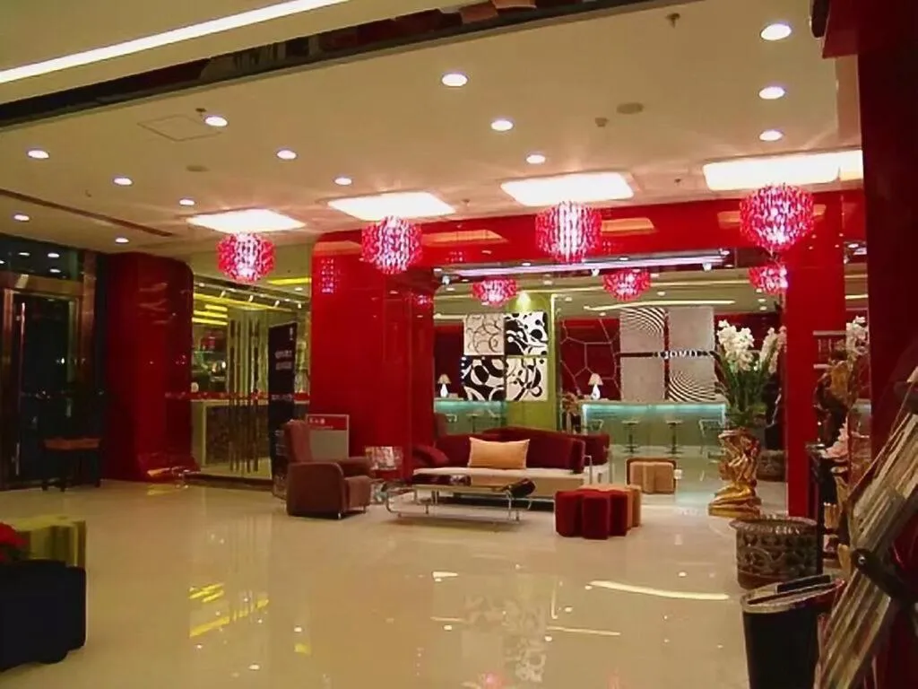 Lobby or reception in Tomolo Hotel Wuzhan Branch