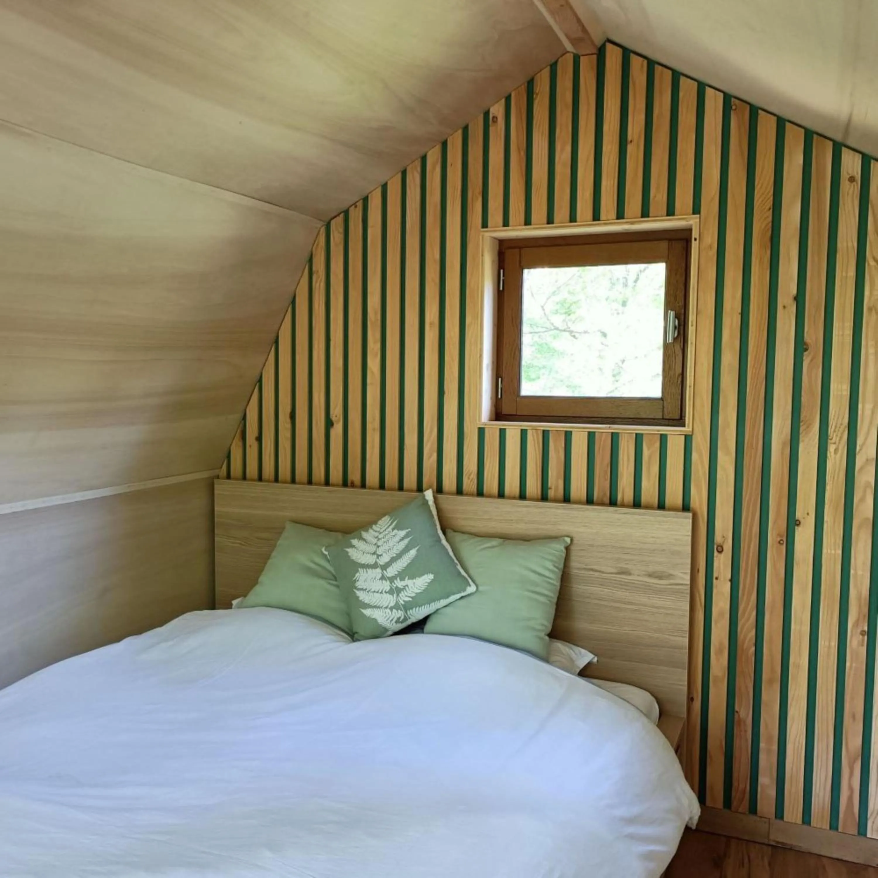 Bed in Chambres d'hôtes au Château de Gizeux