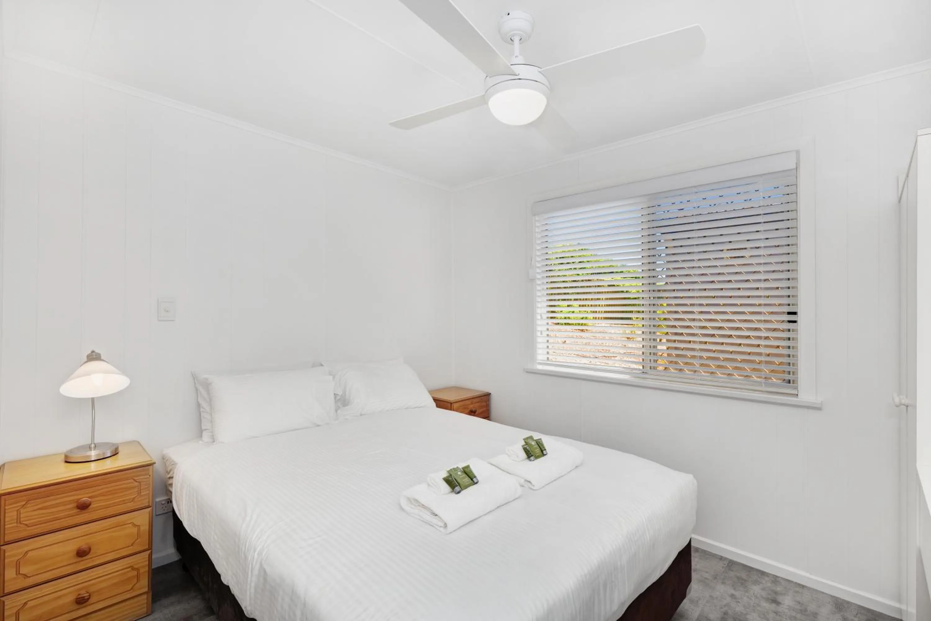 Bedroom, Bed in Moana Beach Tourist Park