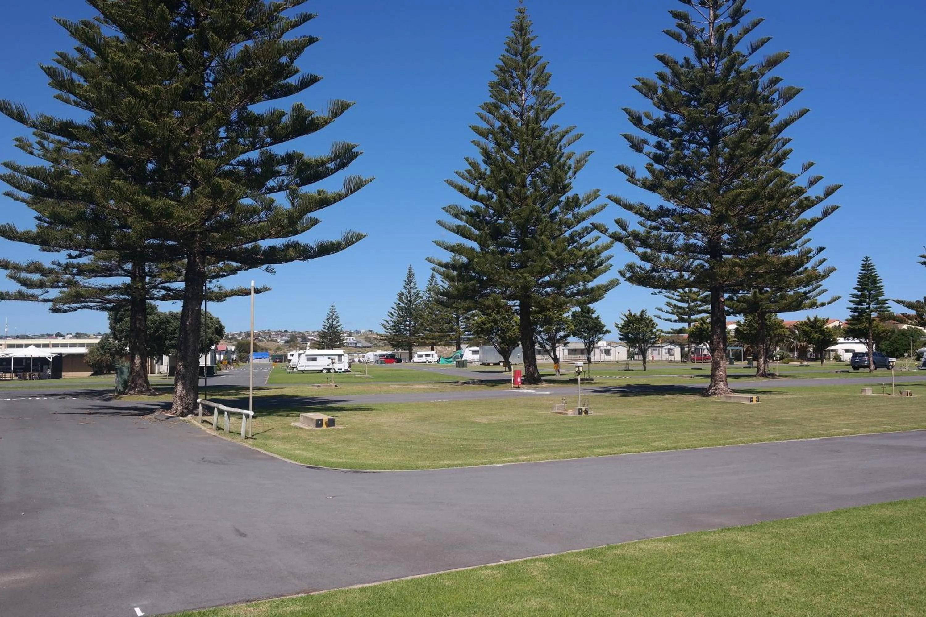 Area and facilities in Moana Beach Tourist Park