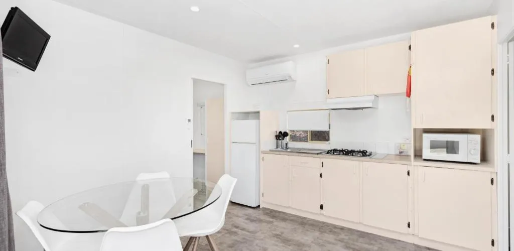 Moana Beach Tourist Park