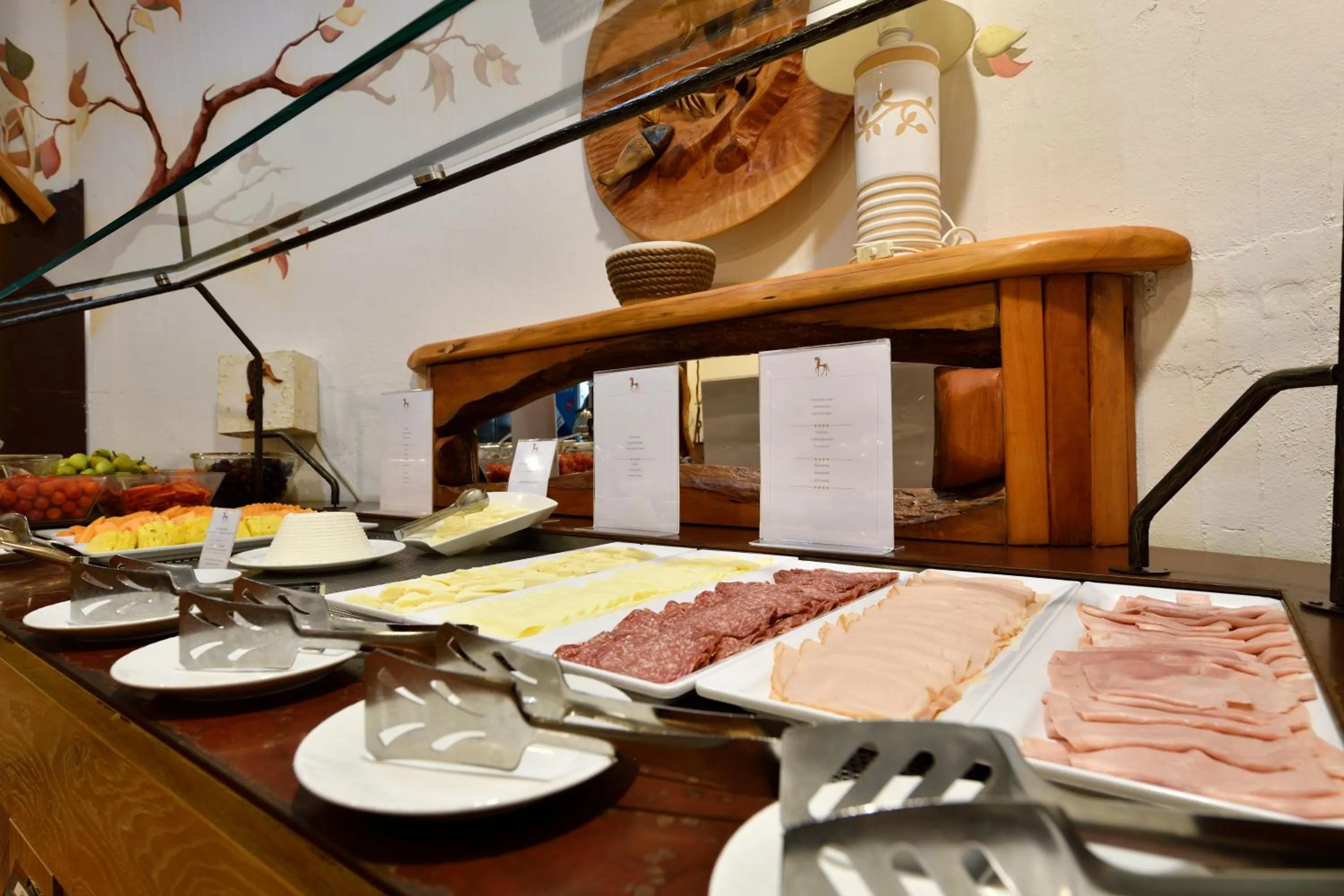 Breakfast in Hotel Resort & Spa Baia Caddinas