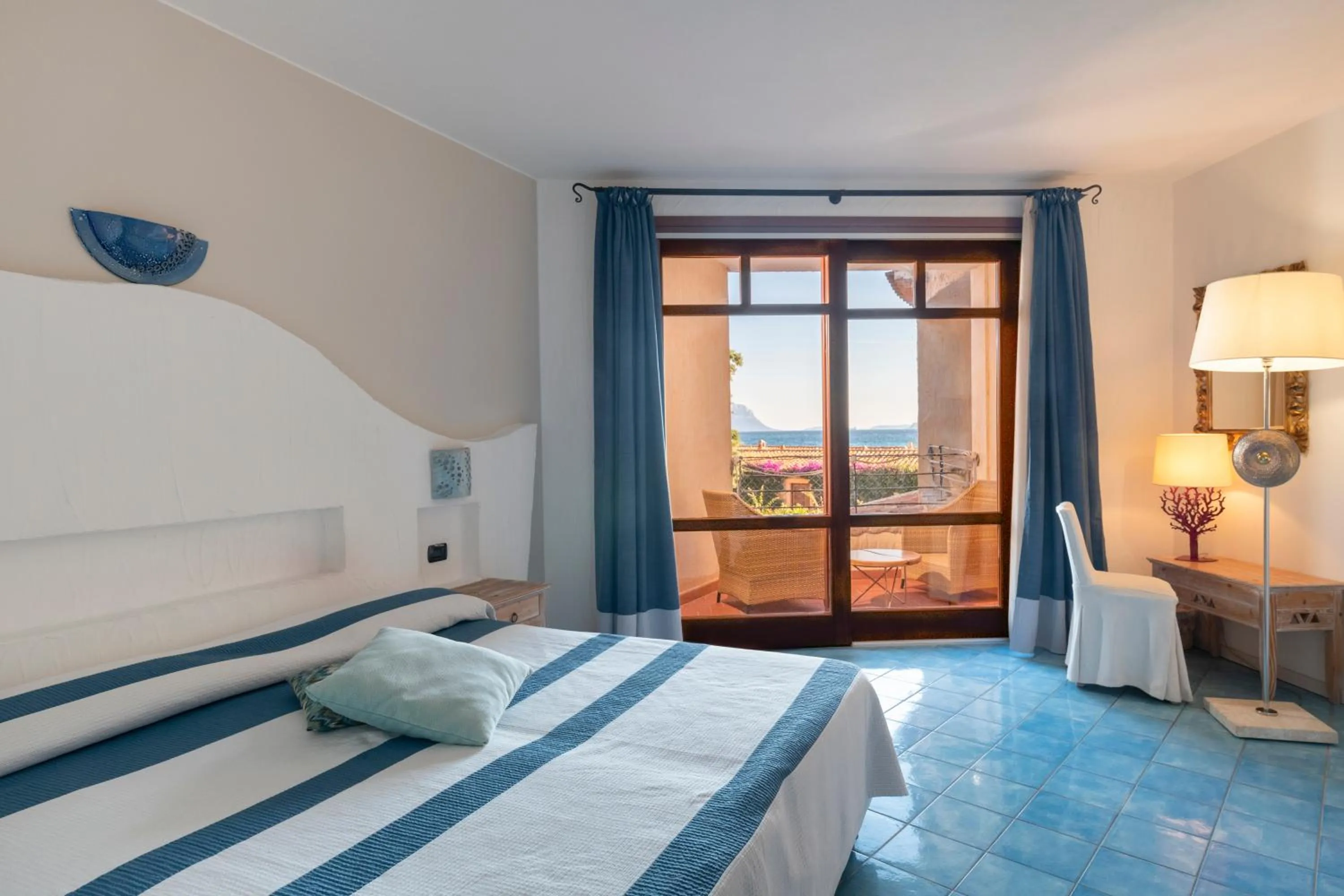 Bedroom, Bed in Hotel Resort & Spa Baia Caddinas