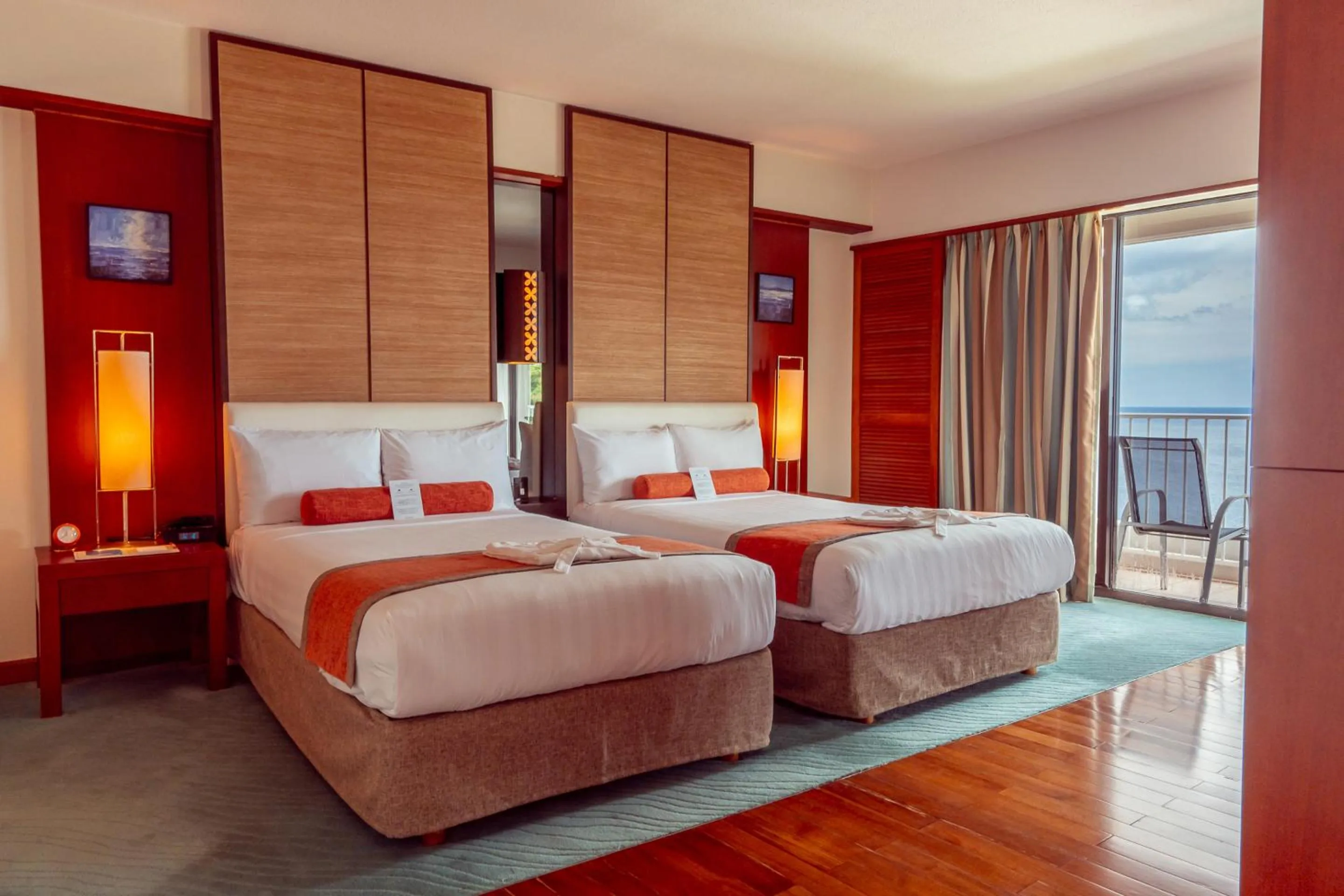 Bedroom, Bed in Hotel Nikko Guam