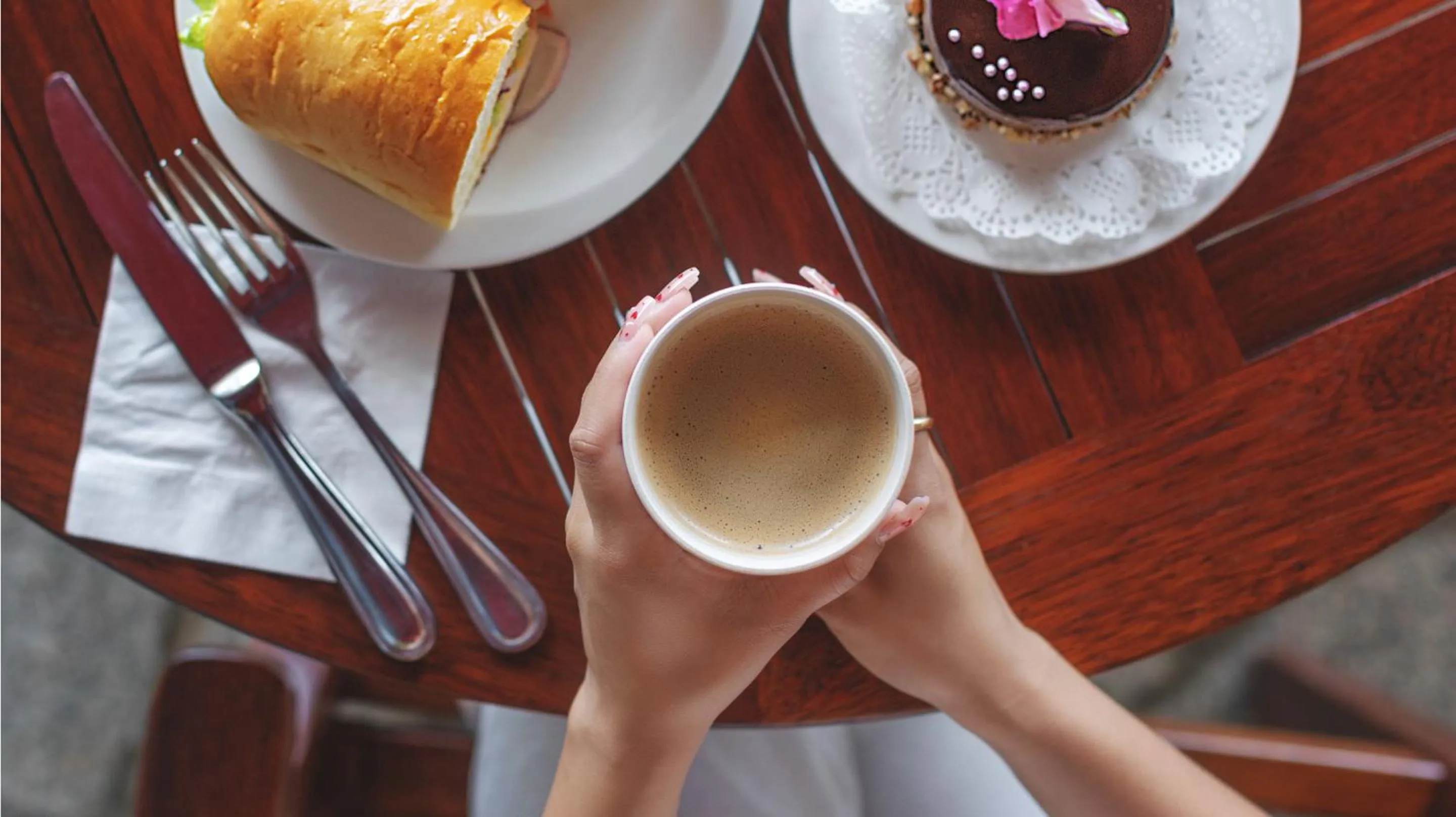 Coffee/tea facilities in Hotel Nikko Guam
