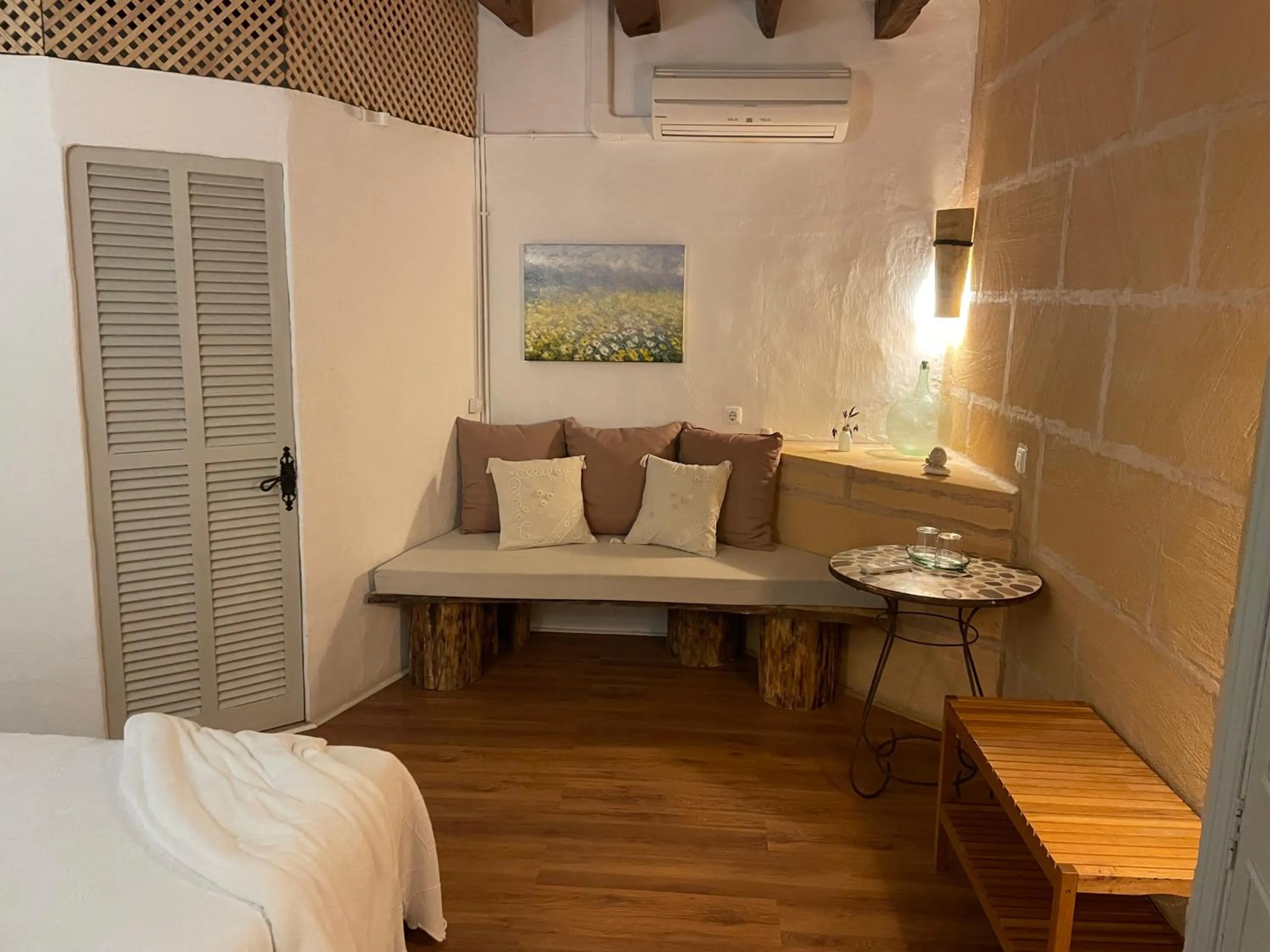 Bed in Sa Plana Petit Hotel