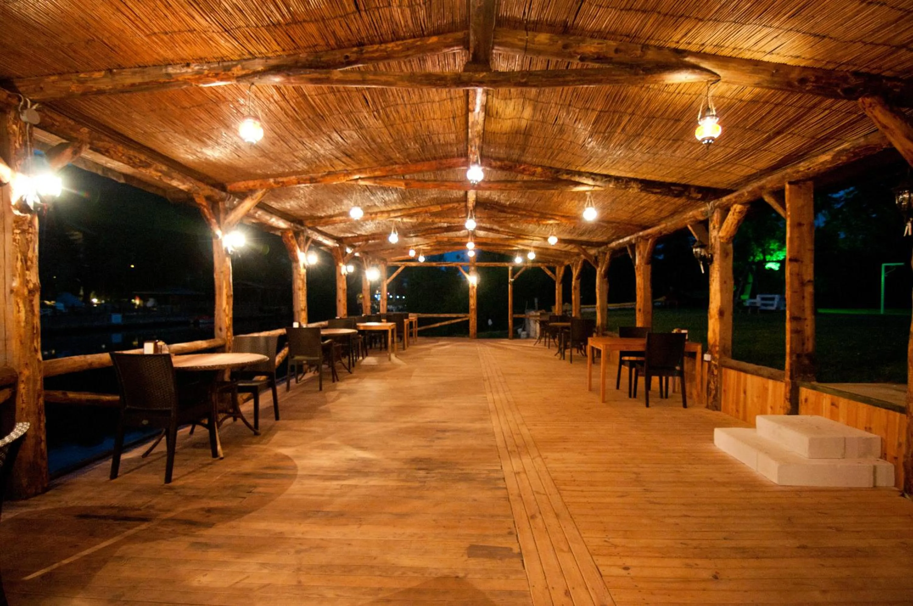 Restaurant/places to eat in Agva Gizemli Nehir Hotel