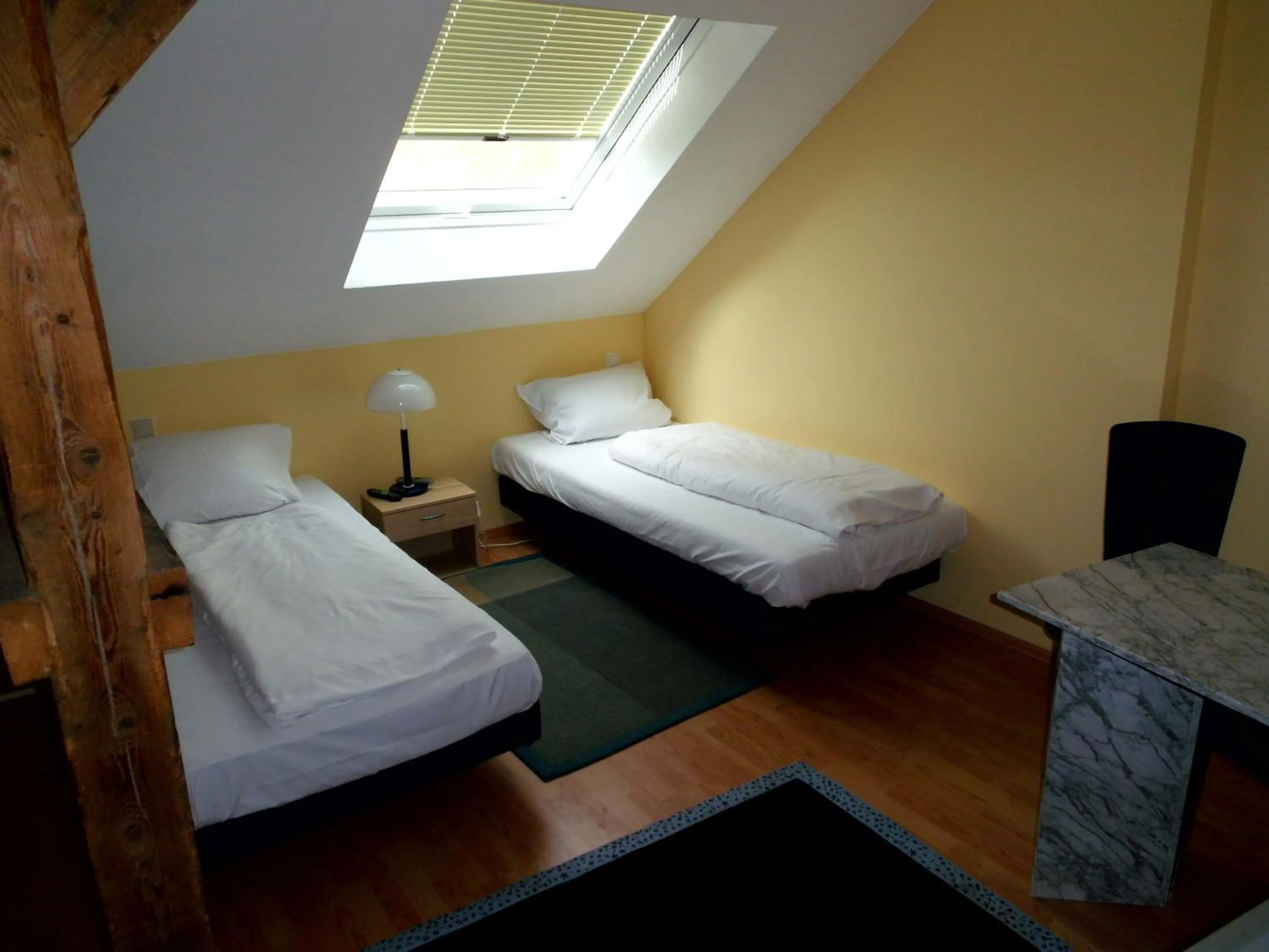 Photo of the whole room, Bed in HAHNE'S Hotel and Boarding