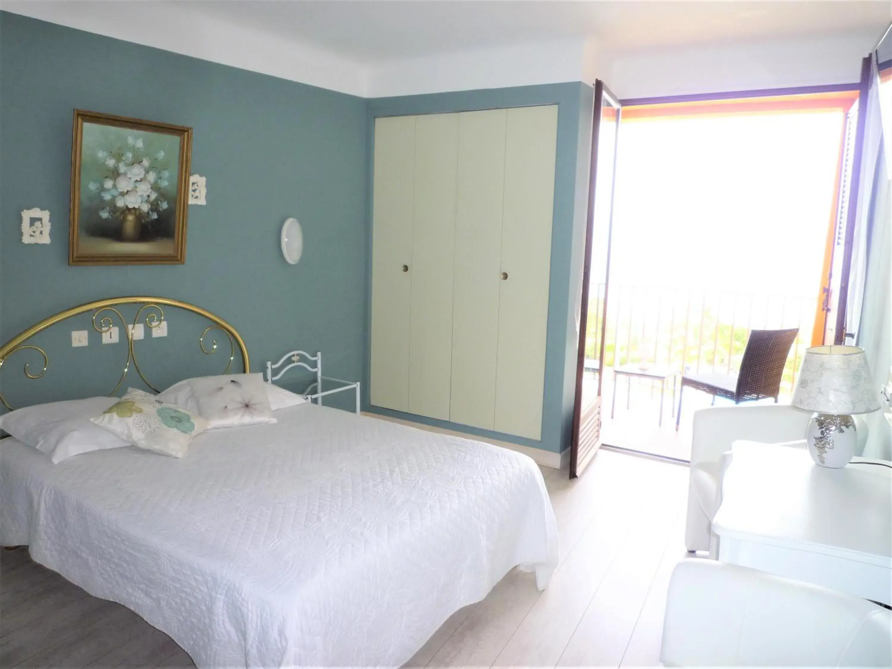 Photo of the whole room, Bed in Hotel Celine Photo of the whole room, Bed in Hotel Celine