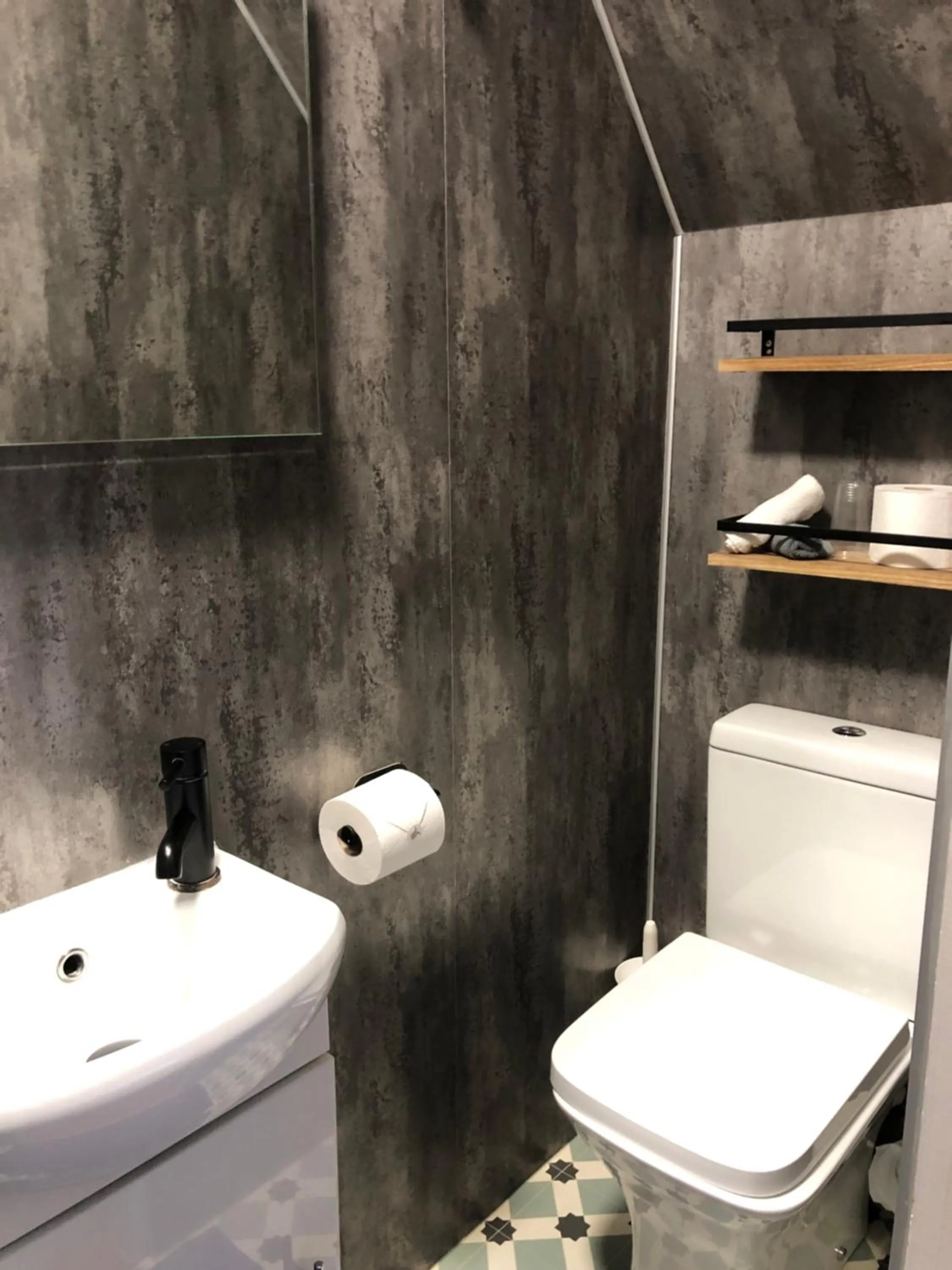 Bathroom in Grenitote B&B