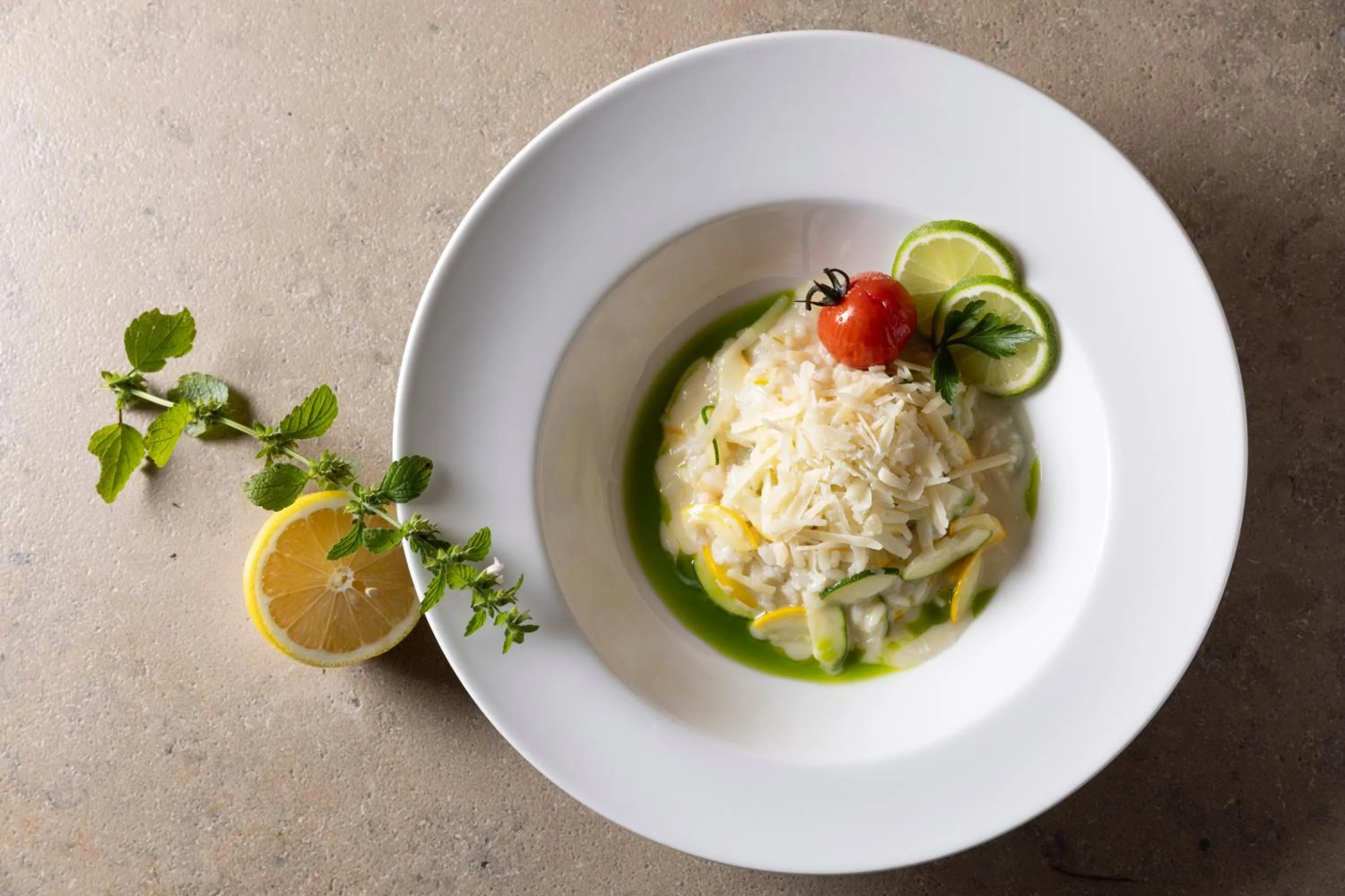 Restaurant/places to eat in Hotel Konradshof