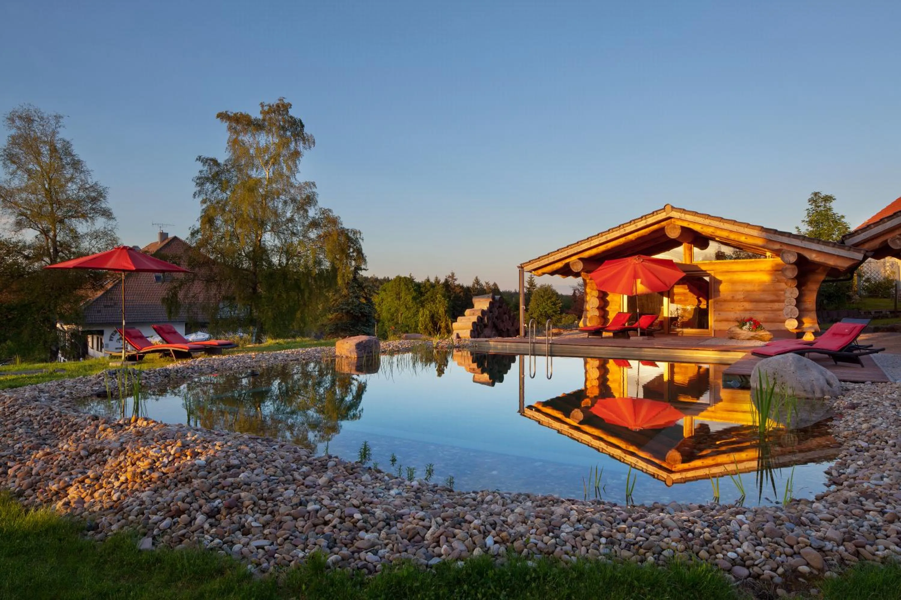 Swimming pool in Hotel Konradshof