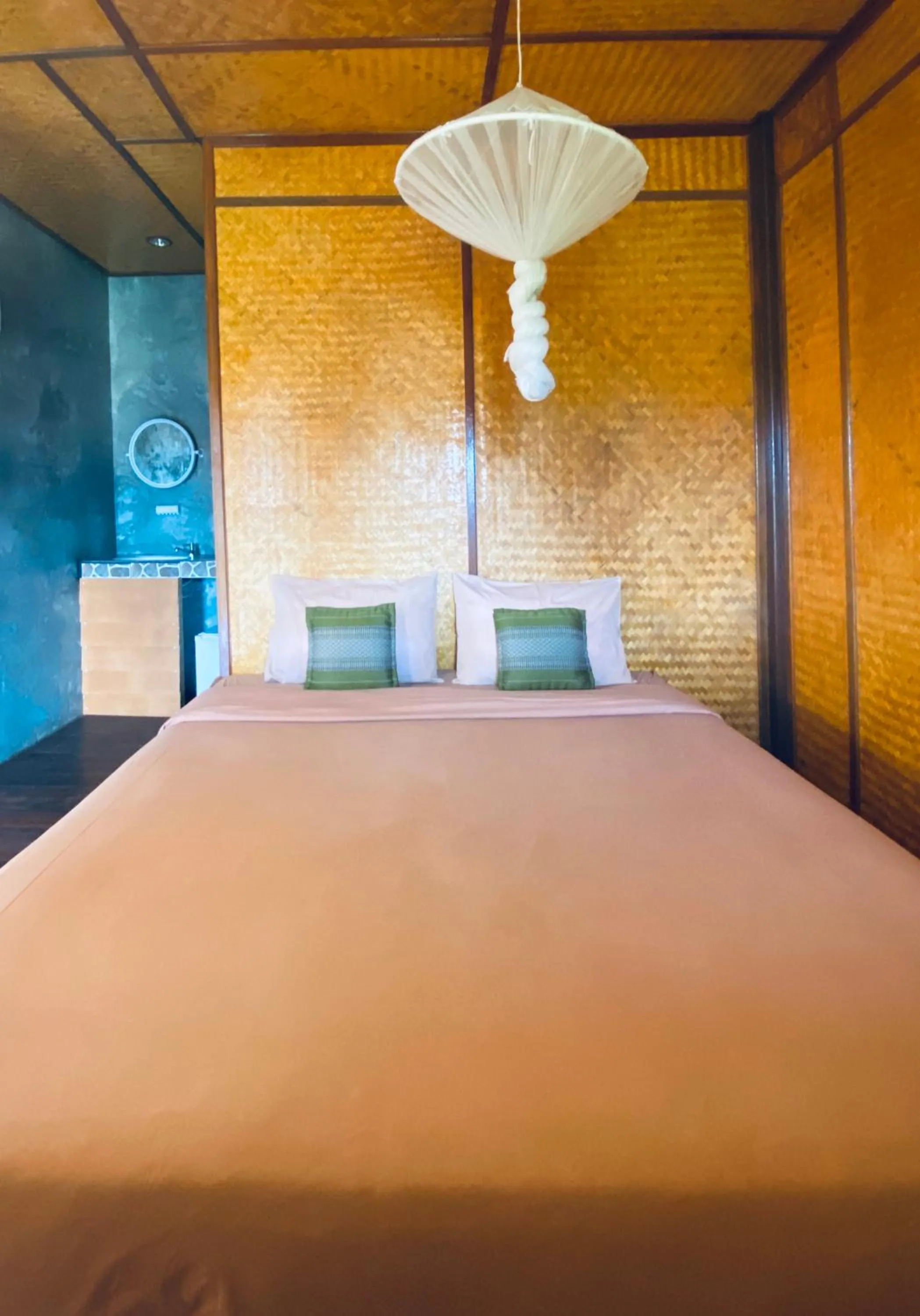 Bed in Pai Smilehouse