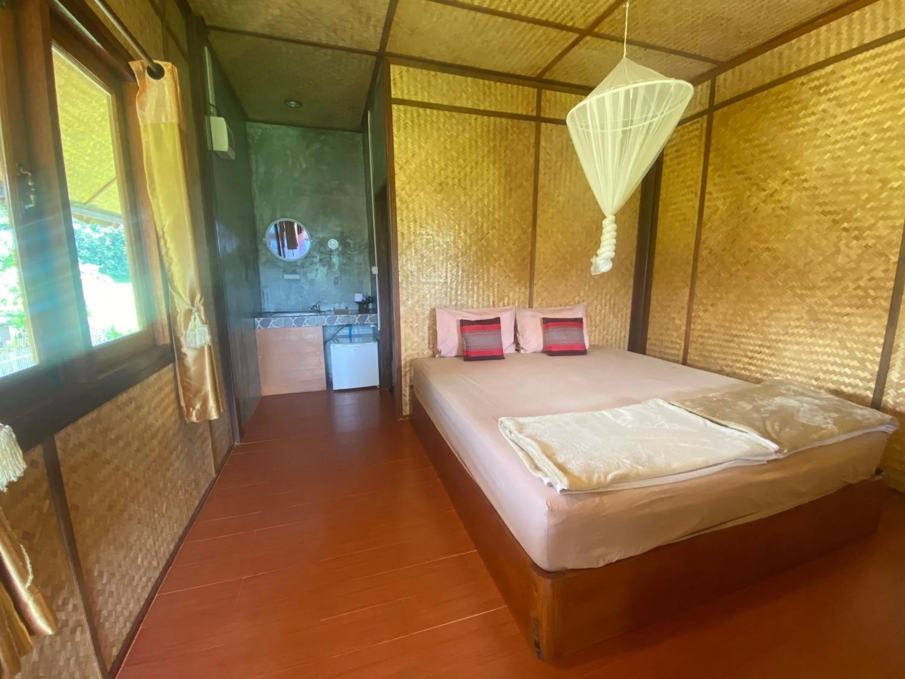 Bed in Pai Smilehouse