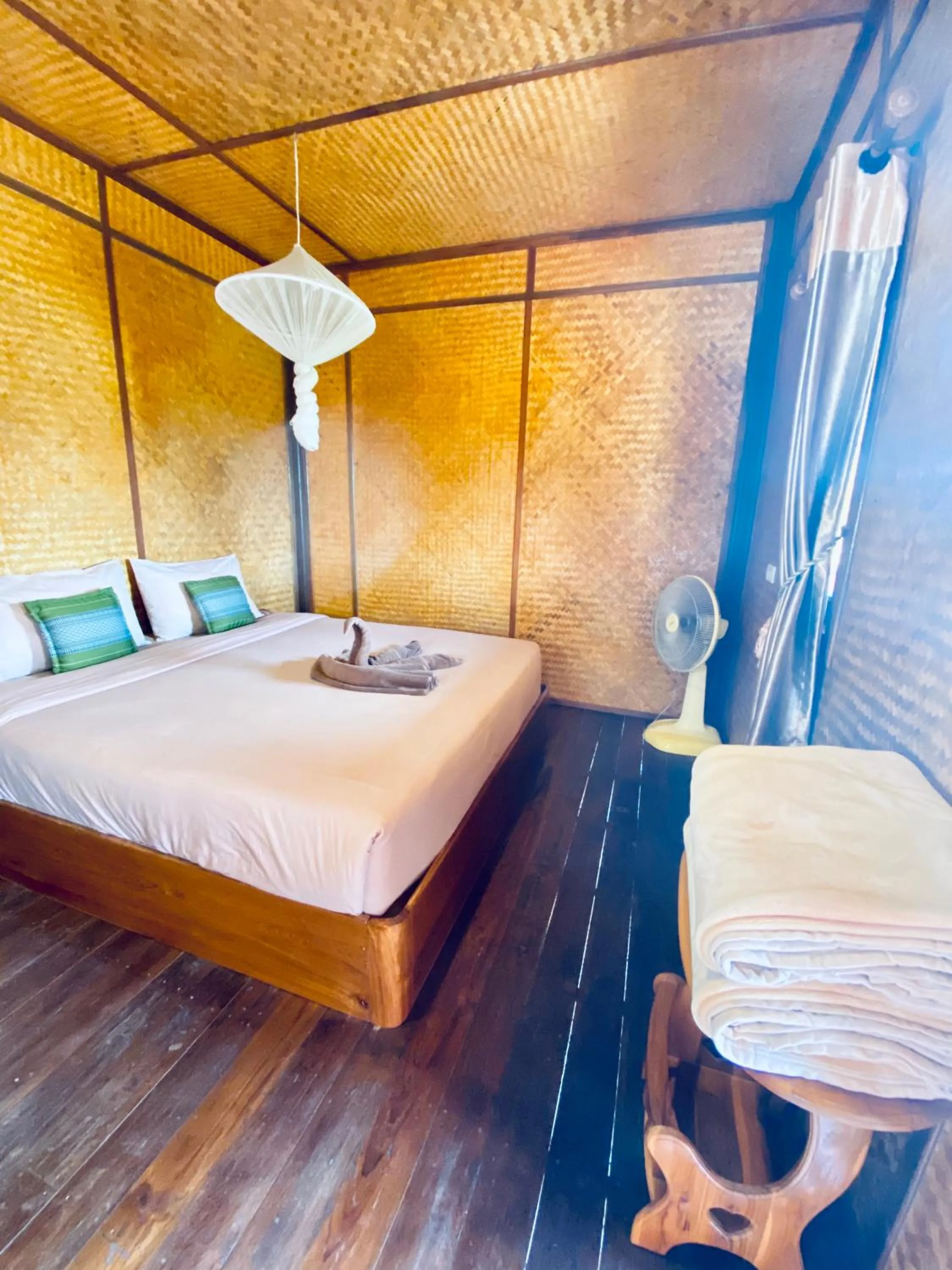 Bed in Pai Smilehouse