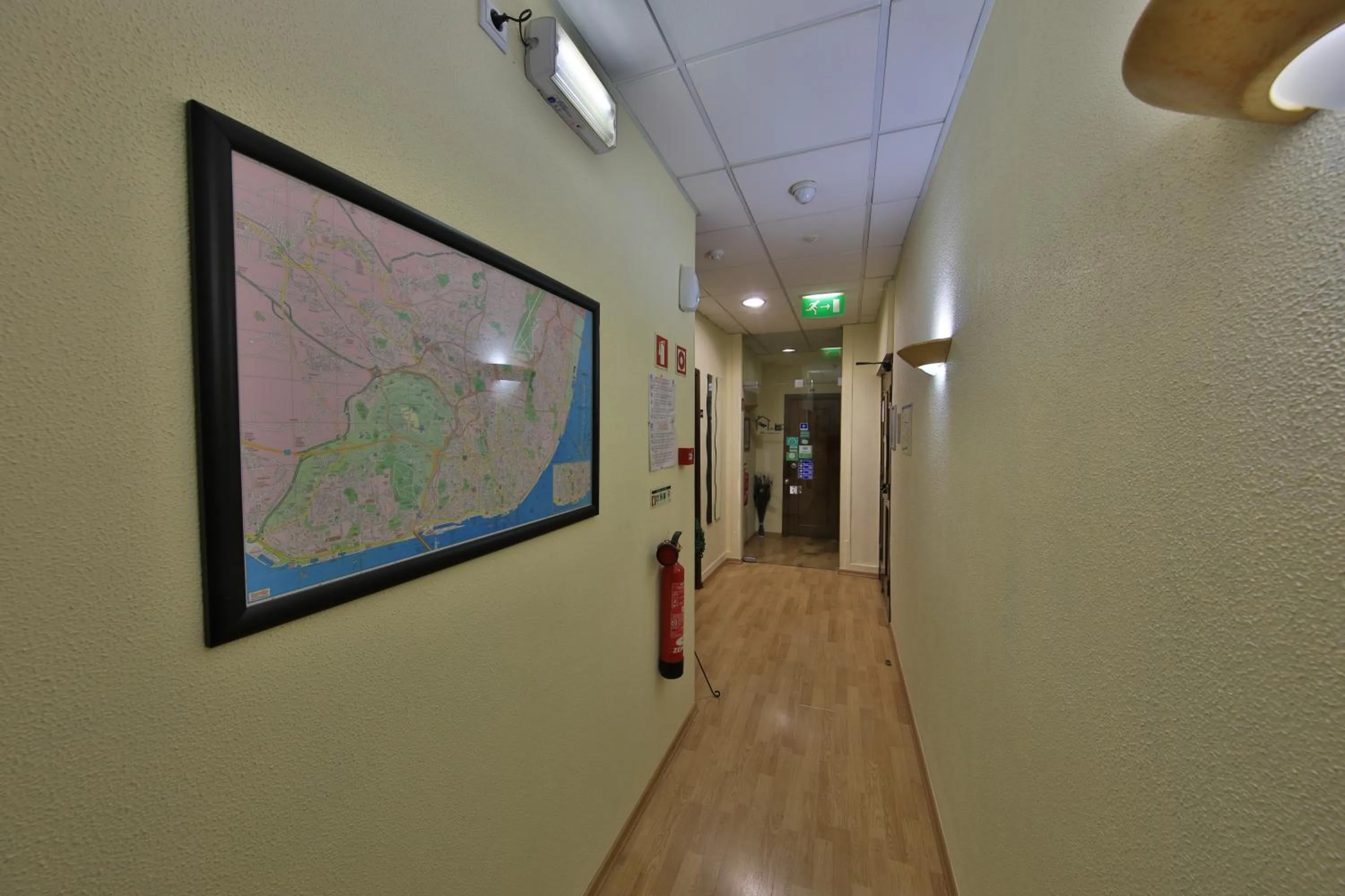 Decorative detail in Pensao Praca Da Figueira